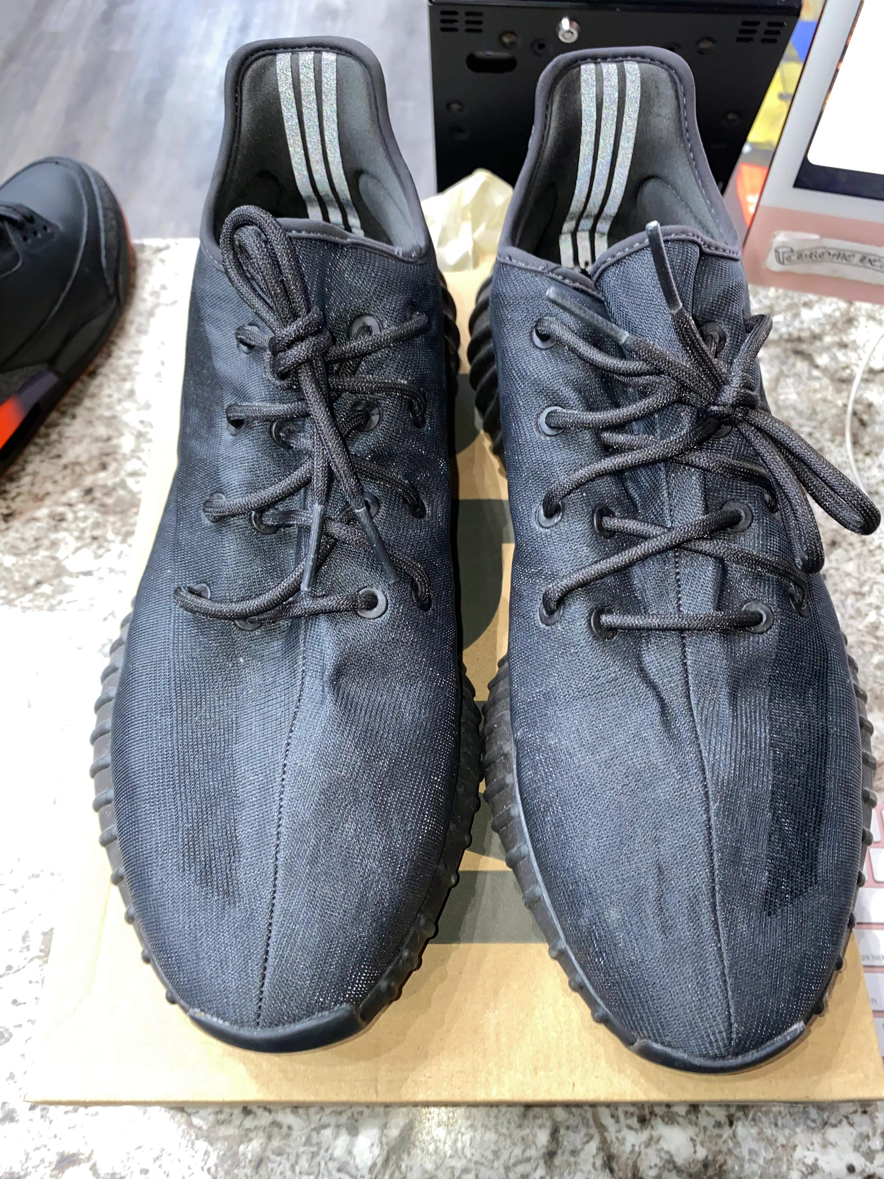 adidas Yeezy Boost 350 V2 Mono Cinder (REPLACEMENT BOX) - Image 2