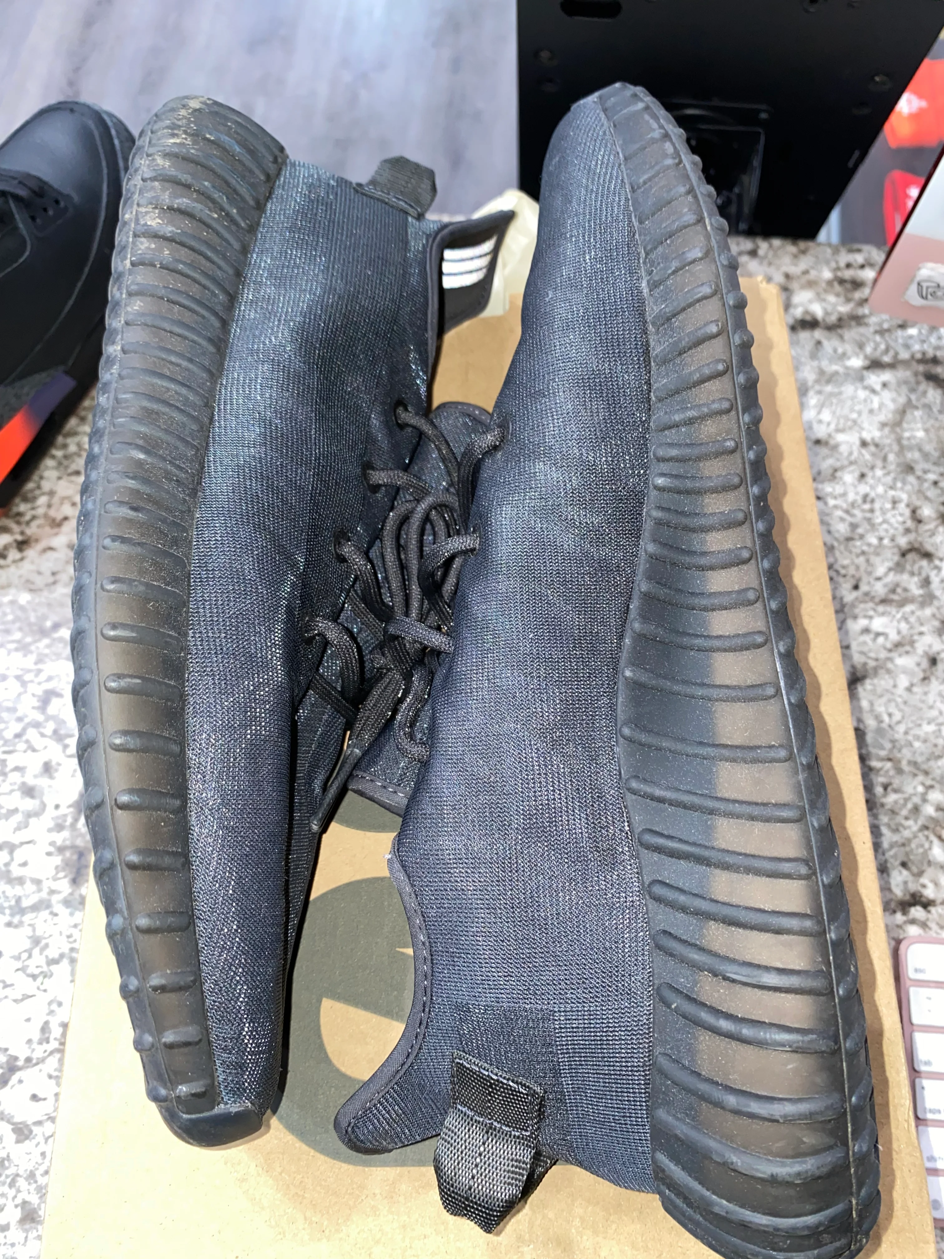 adidas Yeezy Boost 350 V2 Mono Cinder (REPLACEMENT BOX) - Image 3