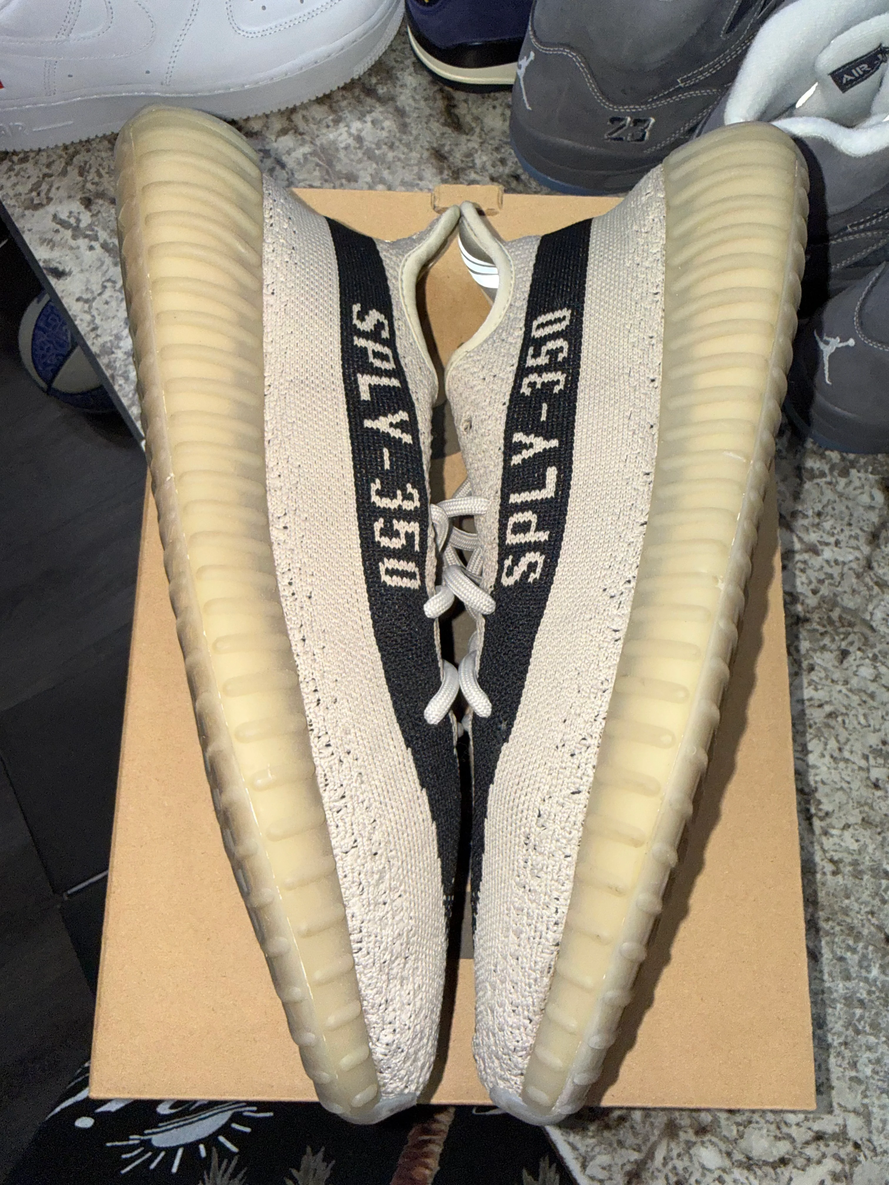 adidas Yeezy Boost 350 V2 Slate - Image 2