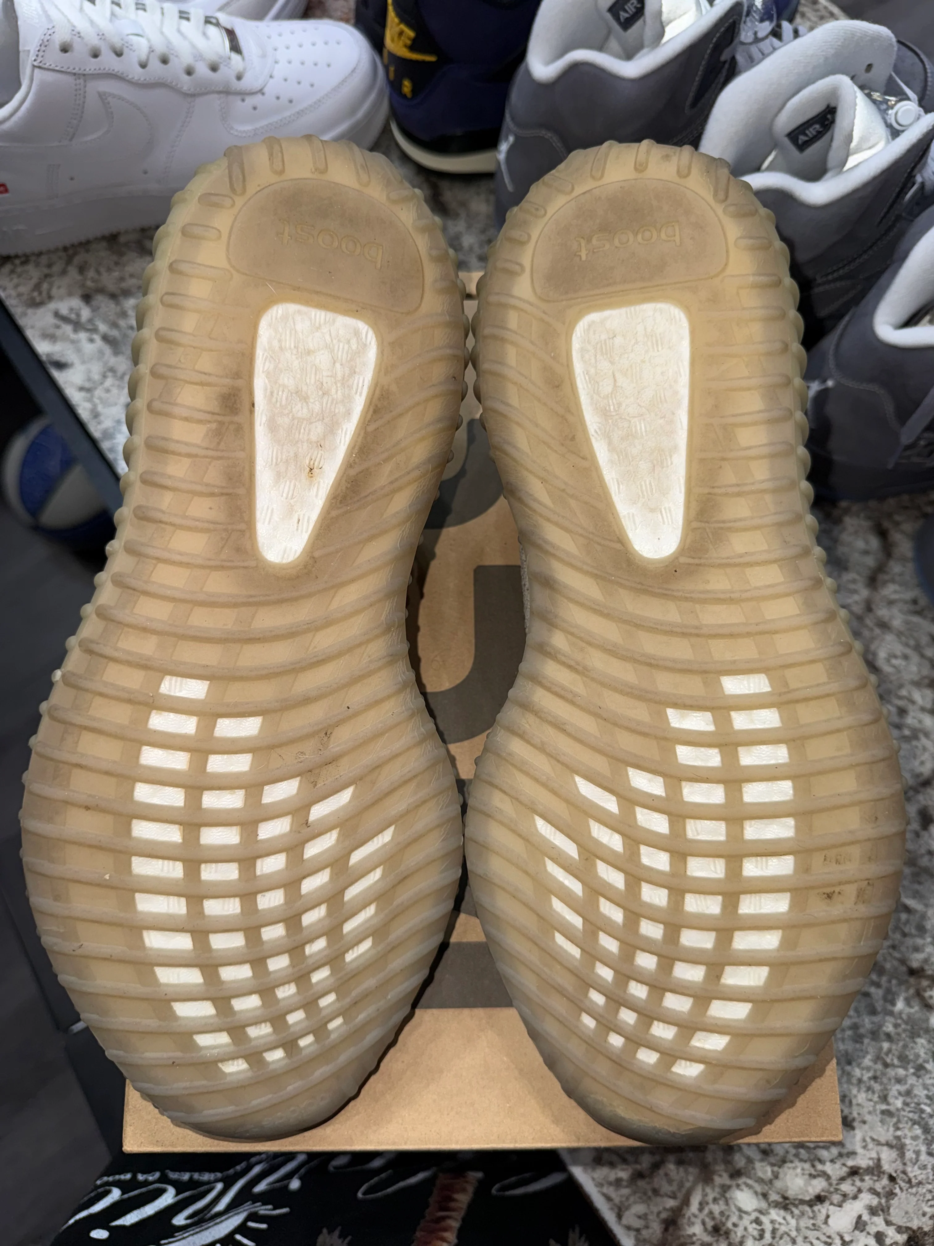 adidas Yeezy Boost 350 V2 Slate - Image 4