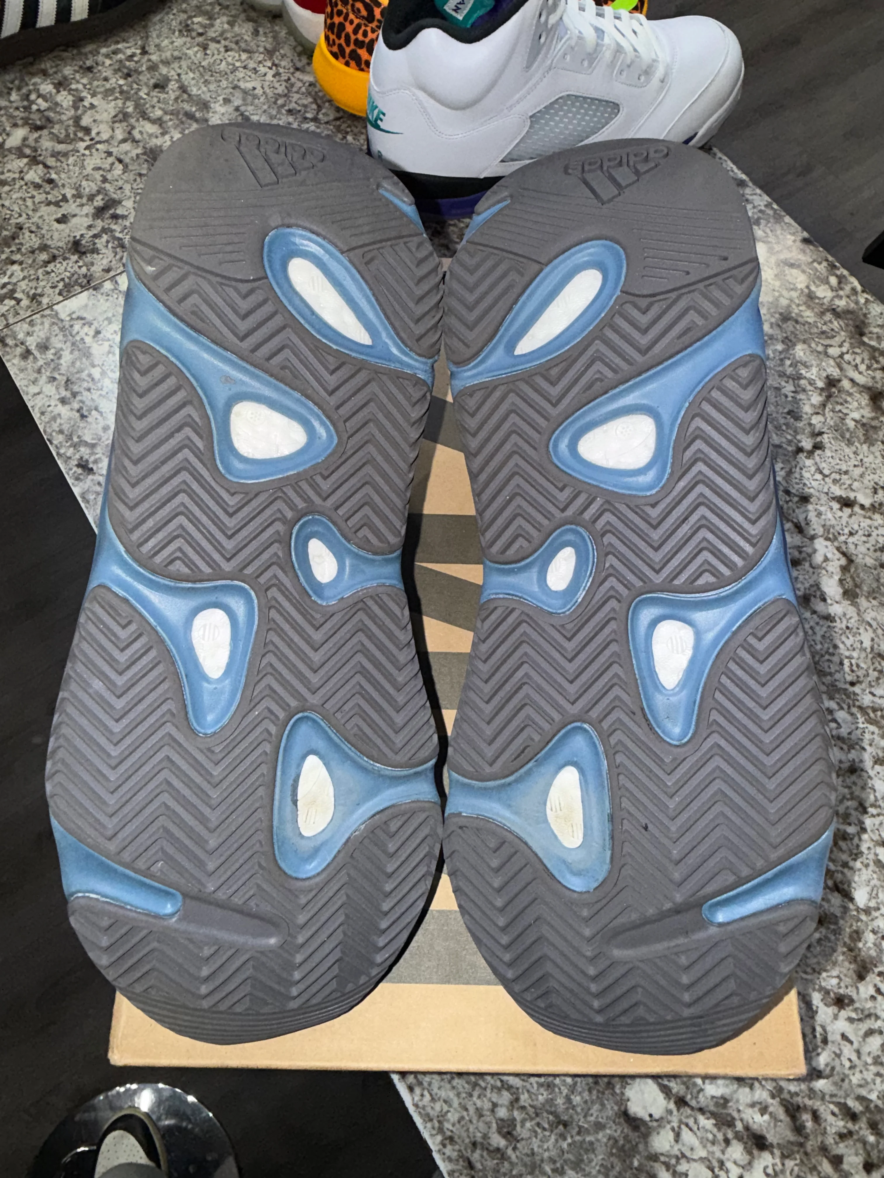 adidas Yeezy Boost 700 Faded Azure - Image 5