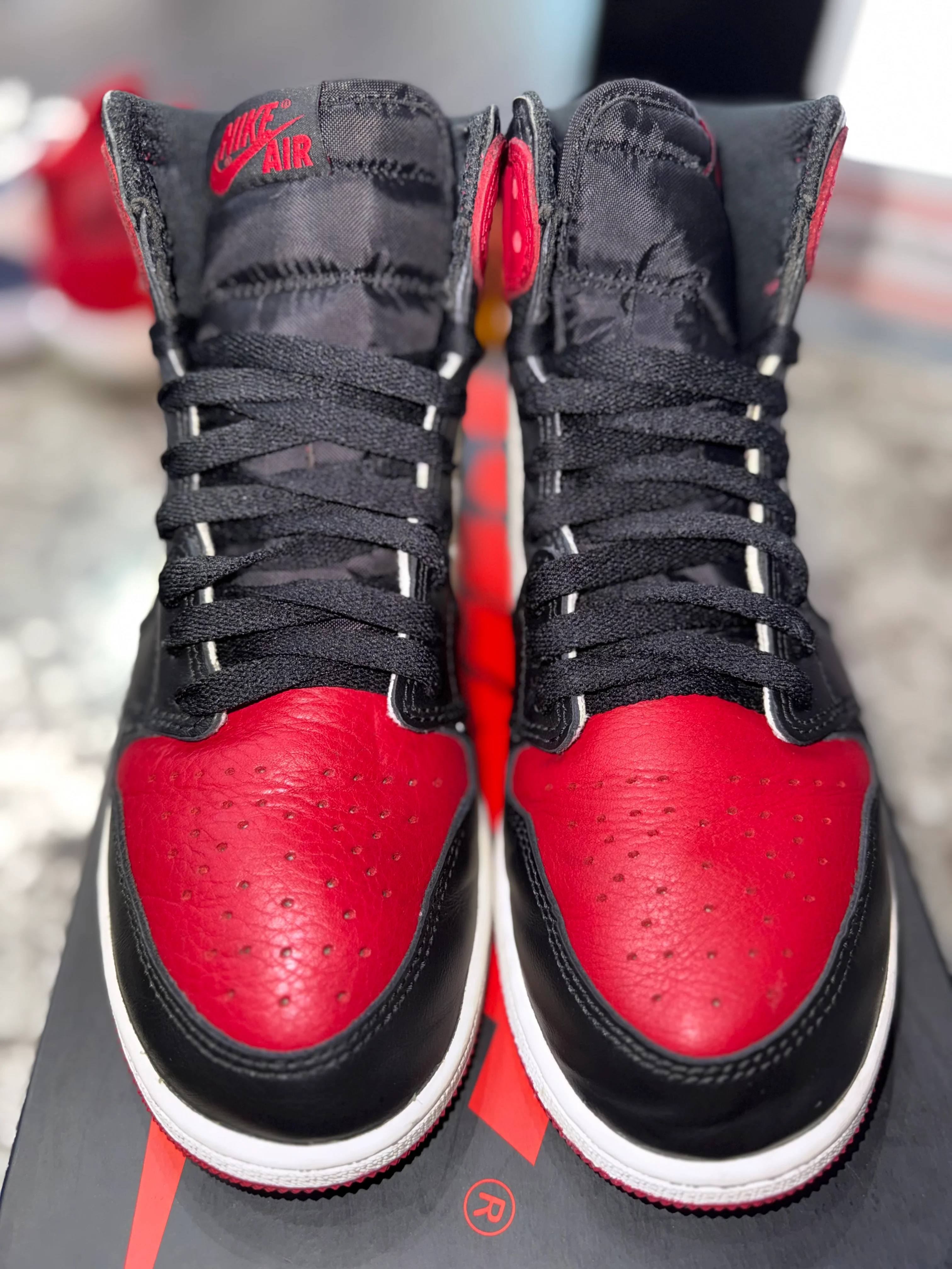 Jordan 1 Retro High Bred Toe (GS) - Image 2