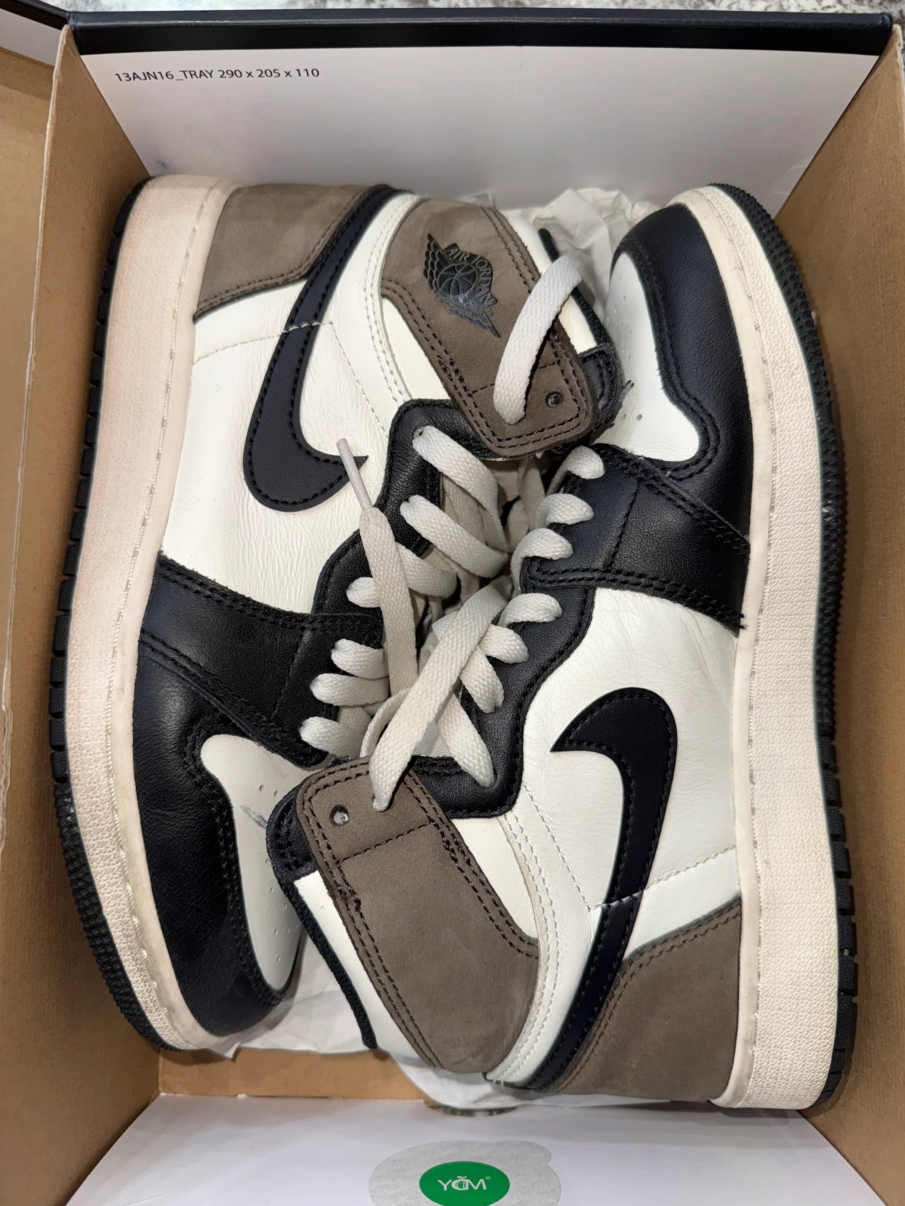 Jordan 1 Retro High Dark Mocha (GS) - Image 6