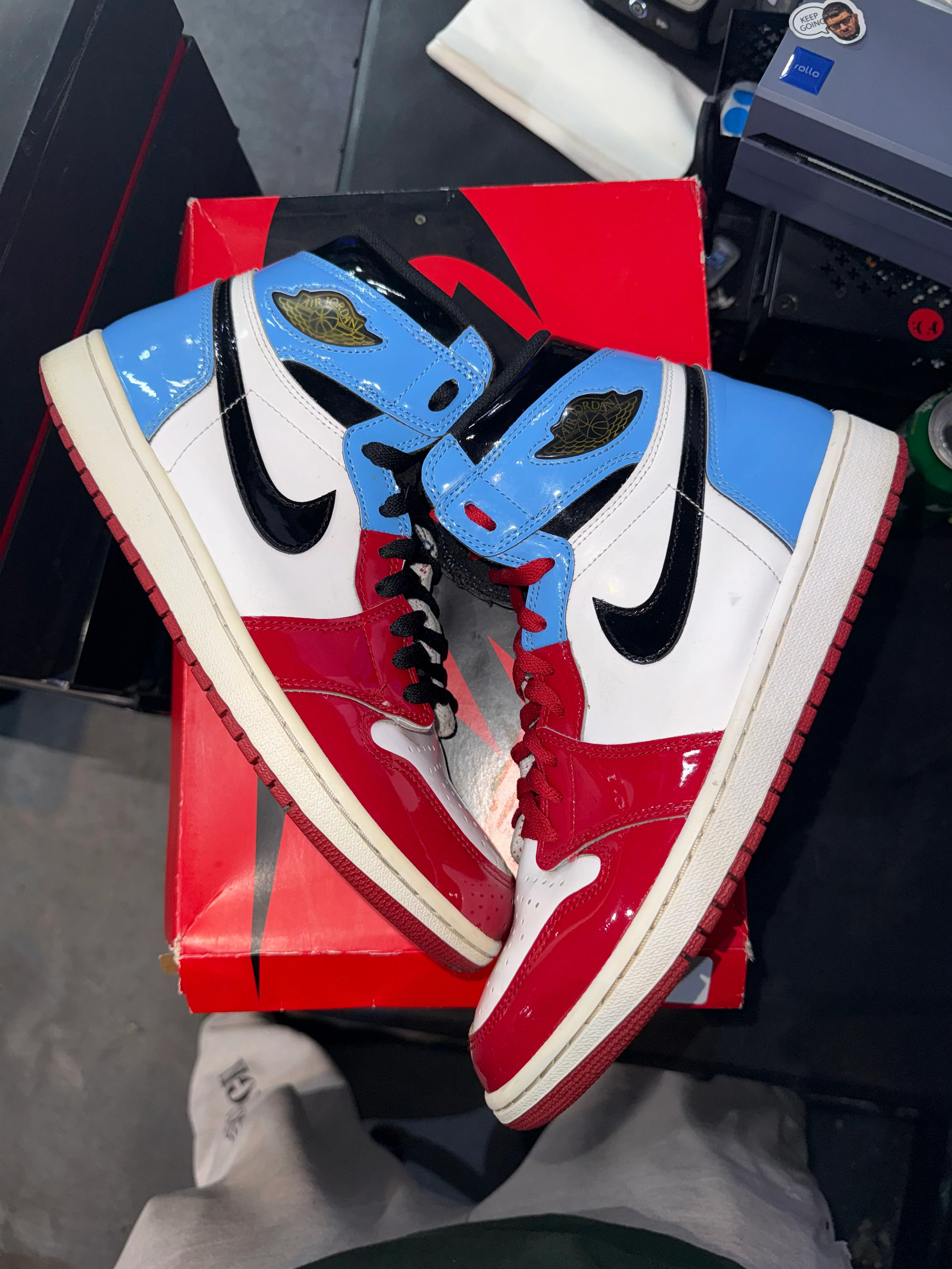 Jordan 1 Retro High Fearless UNC Chicago - Image 2