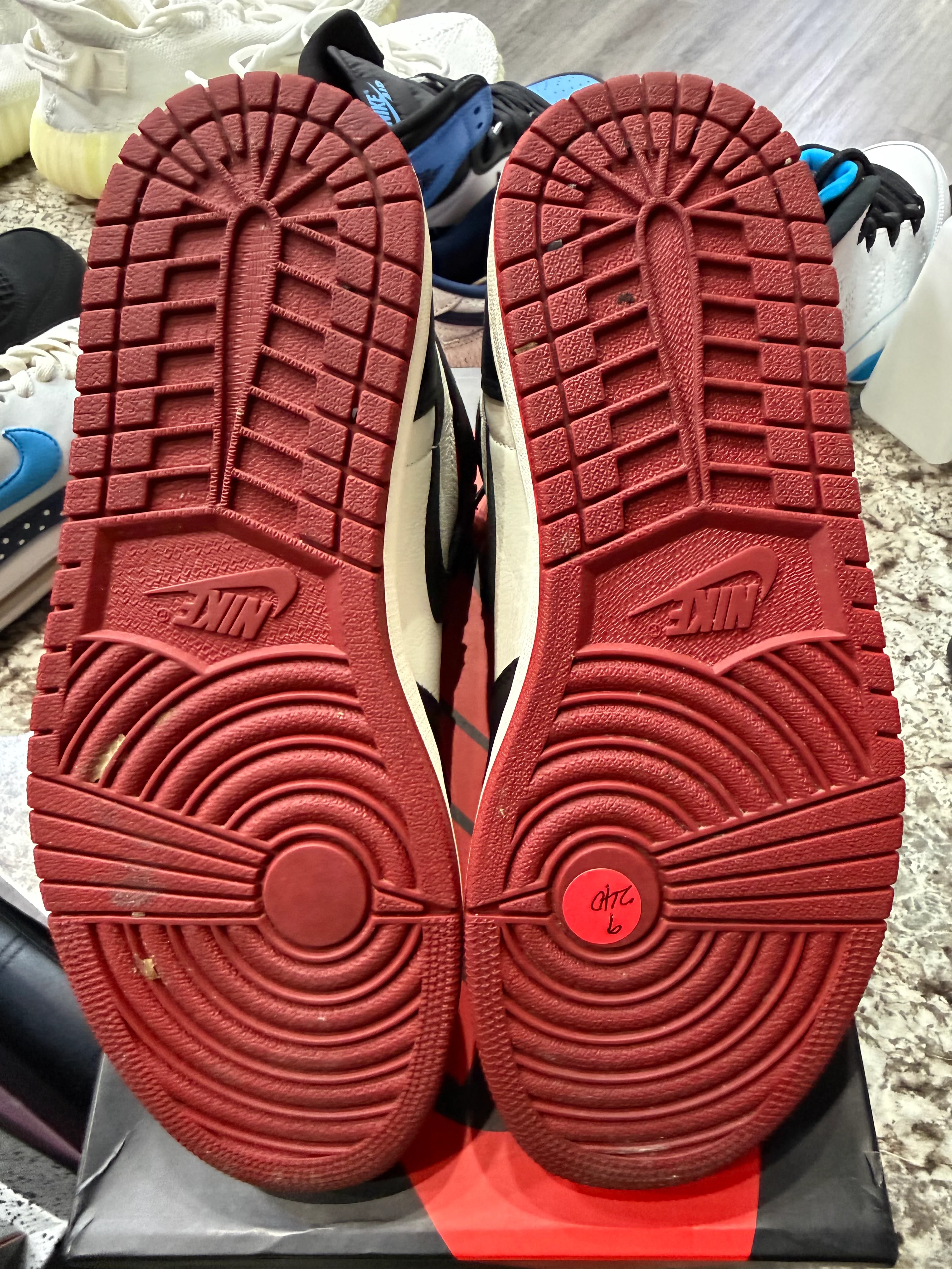 Jordan 1 Retro High Not for Resale Varsity Red - Image 5