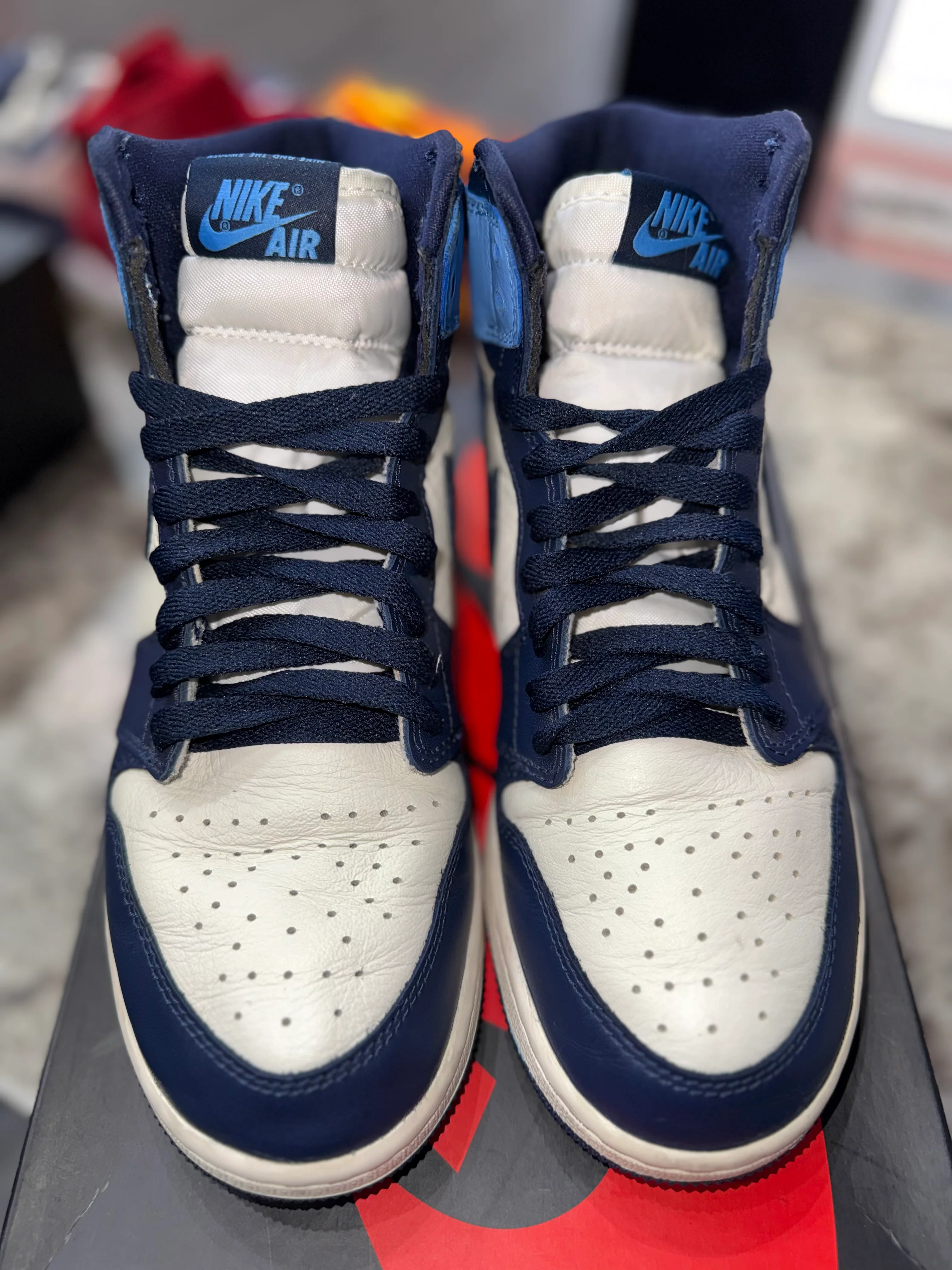 Jordan 1 Retro High Obsidian (GS) - Image 2