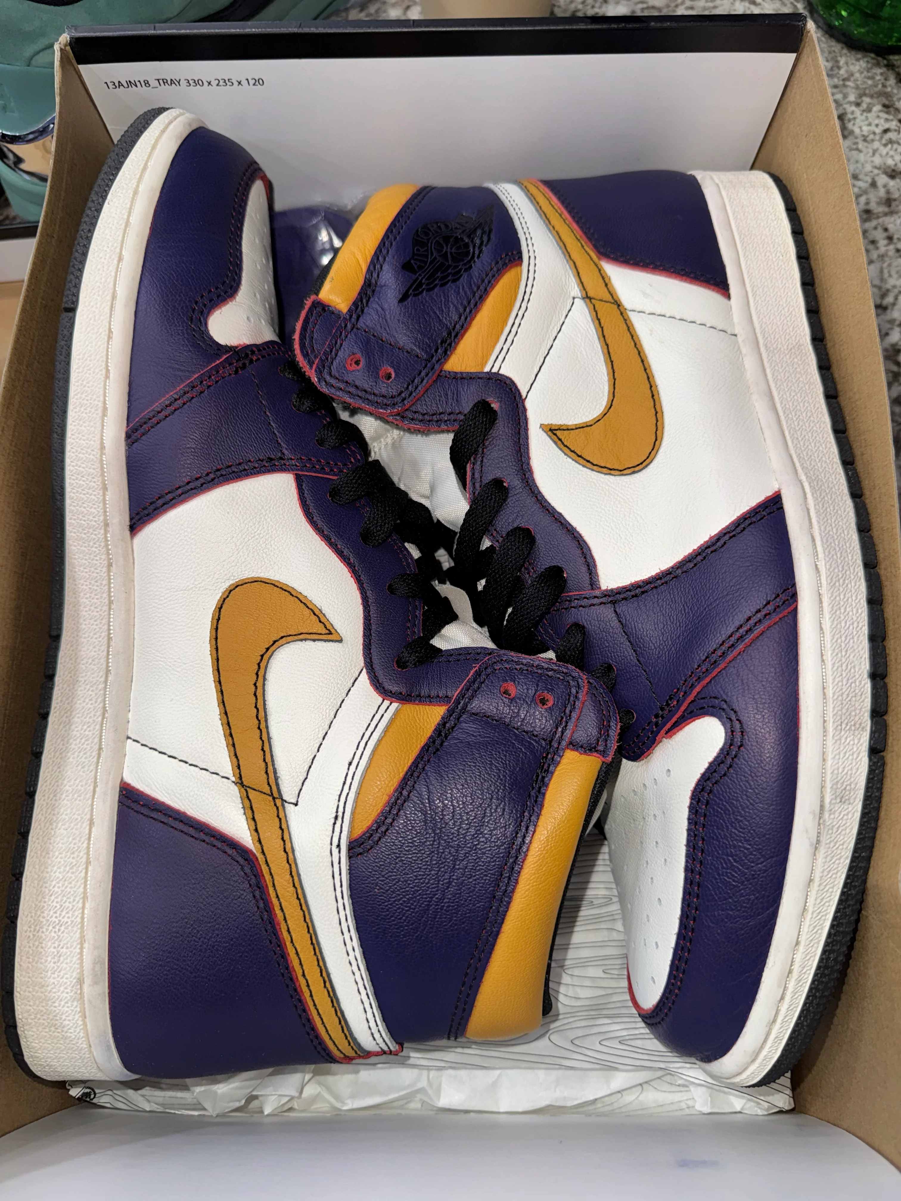 Jordan 1 Retro High OG Defiant SB LA to Chicago - Image 3