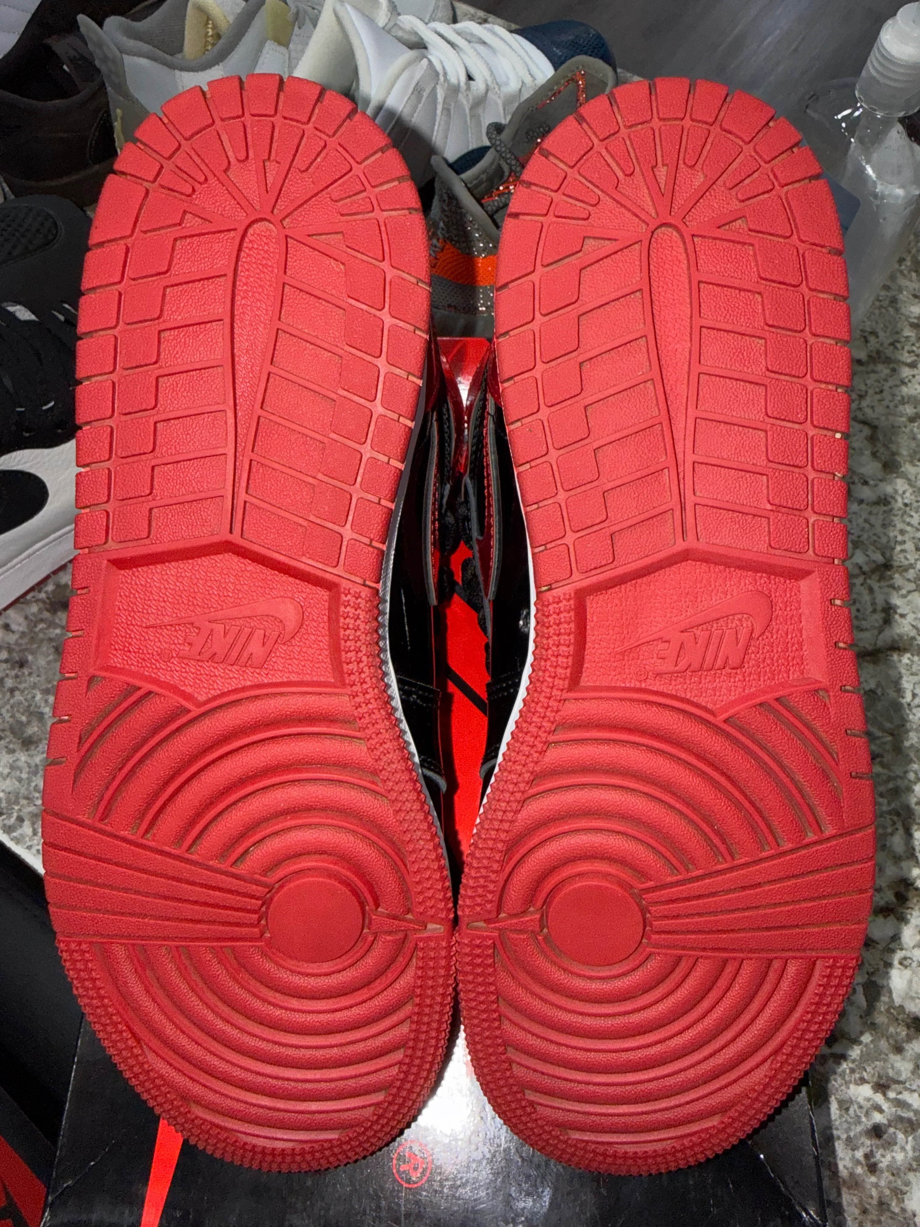 Jordan 1 Retro High OG Patent Bred (GS) - Image 5