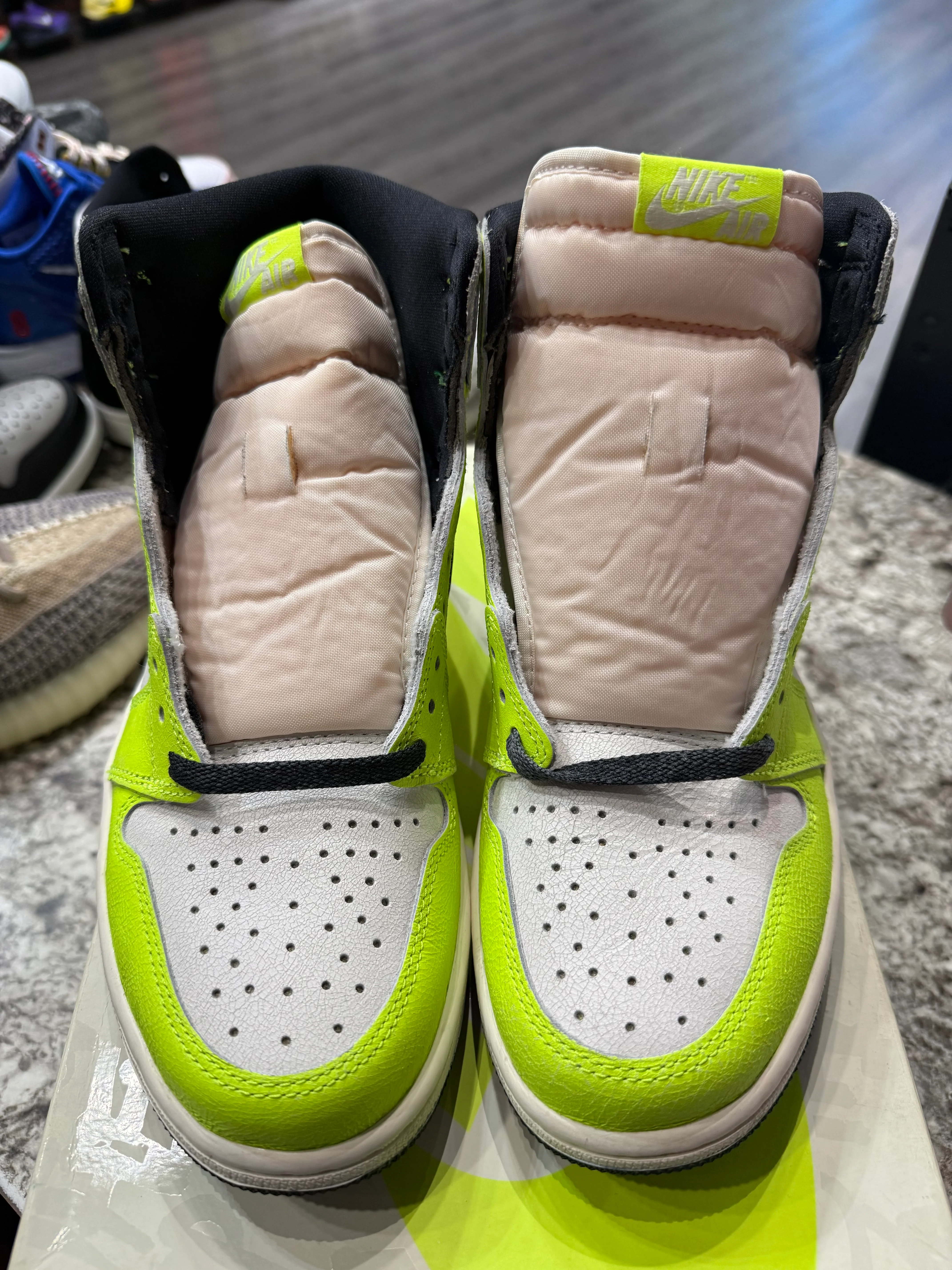 Jordan 1 Retro High OG Visionaire - Image 2