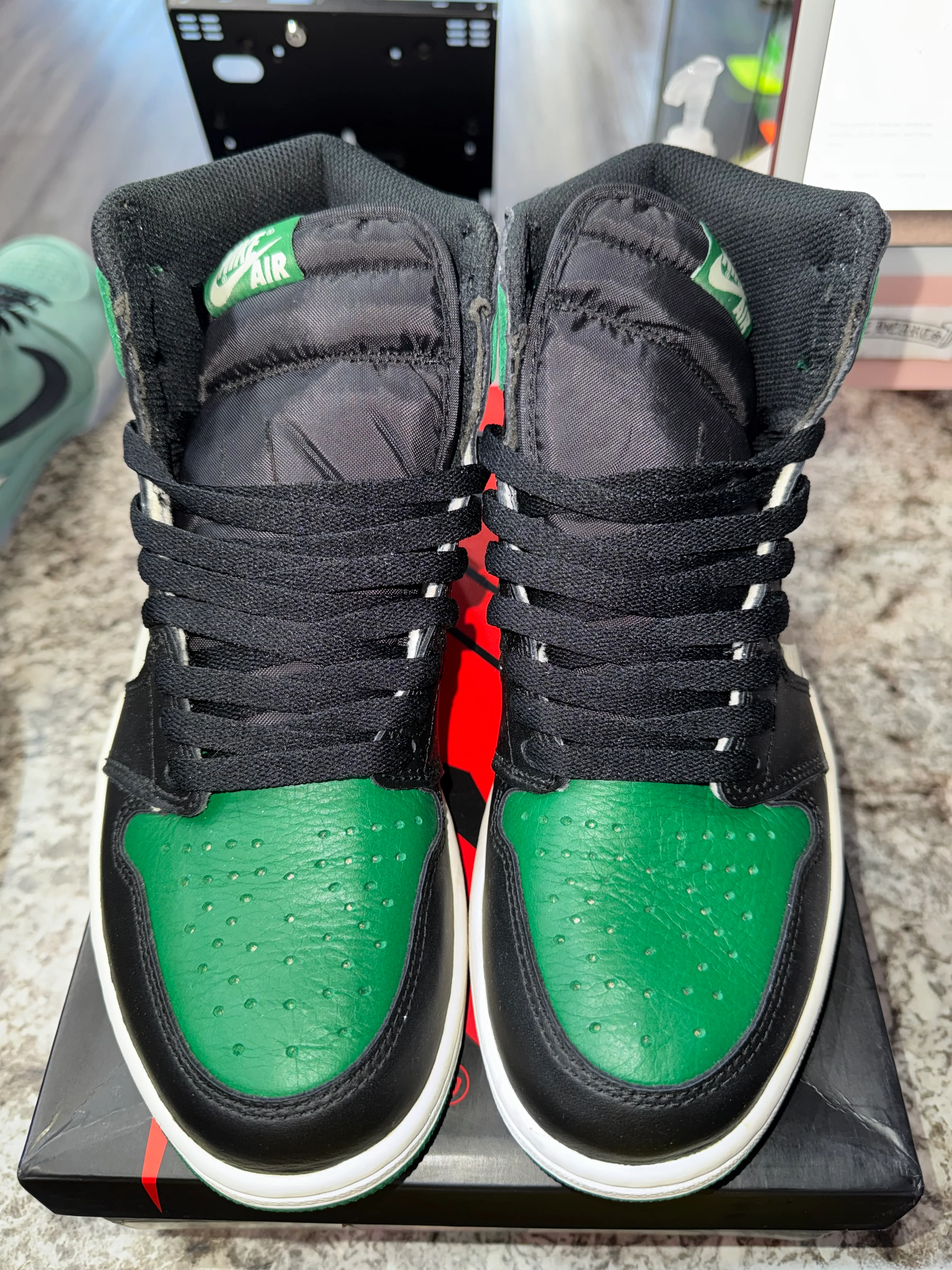 Jordan 1 Retro High Pine Green - Image 3