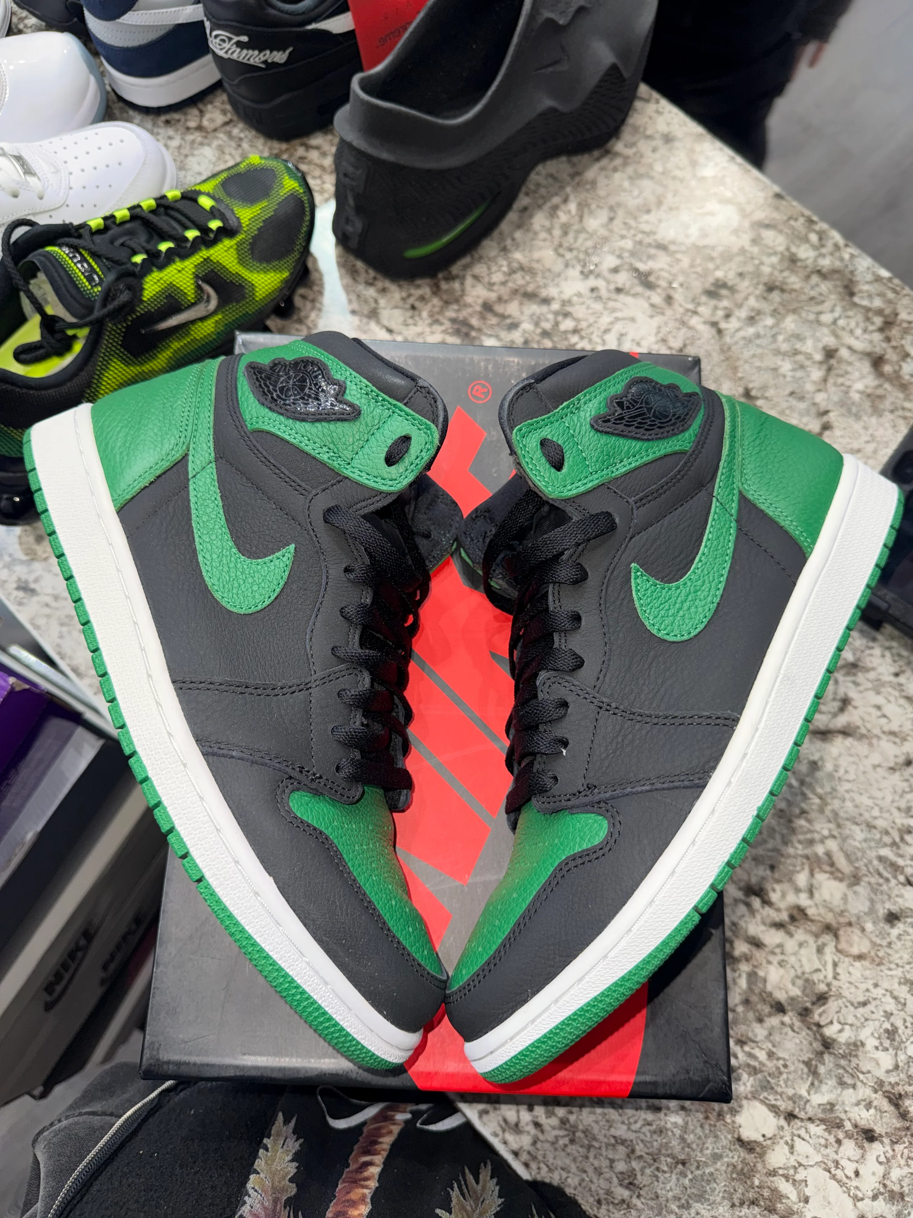 Jordan 1 Retro High Pine Green Black - Image 2