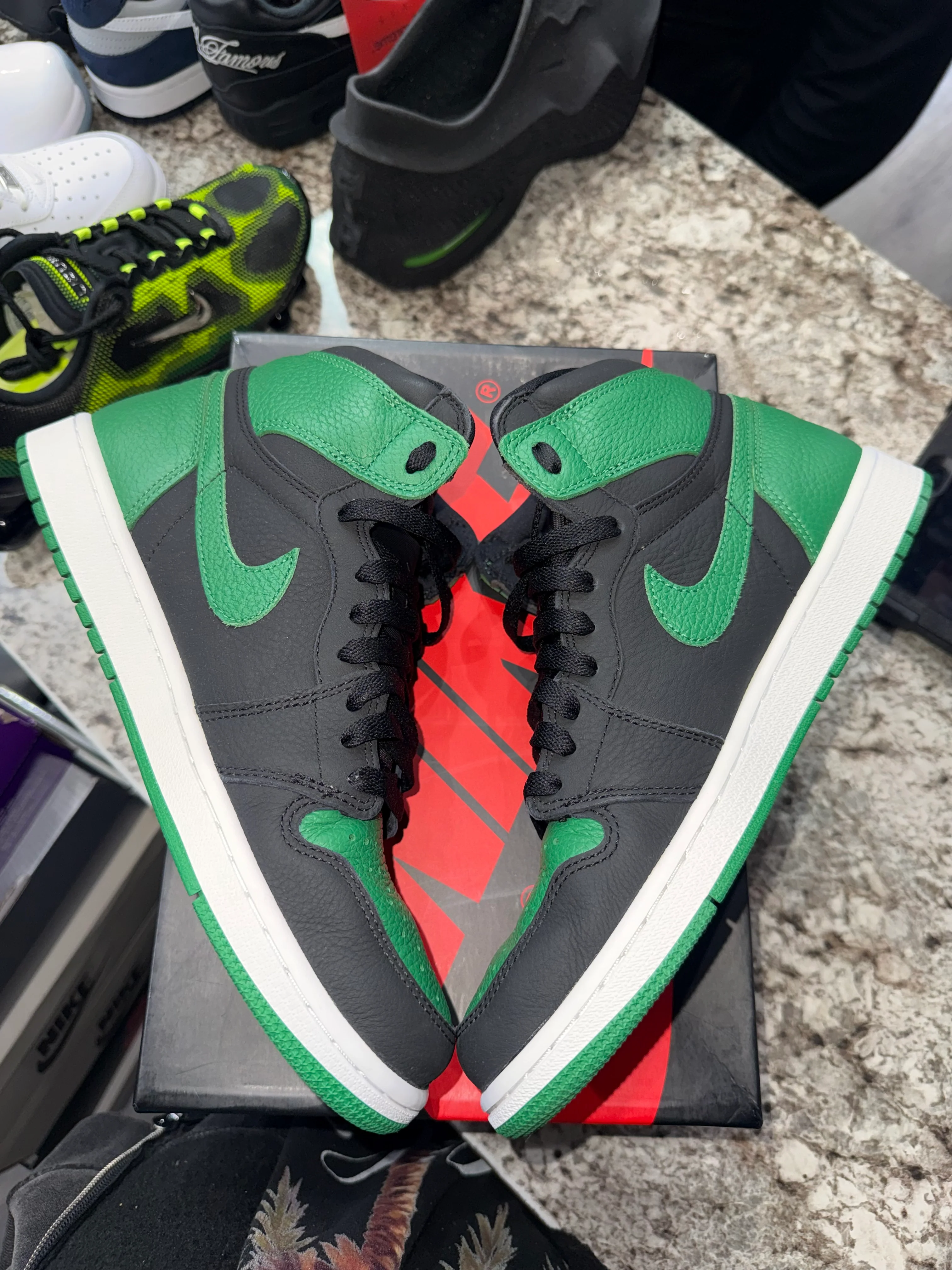 Jordan 1 Retro High Pine Green Black - Image 3