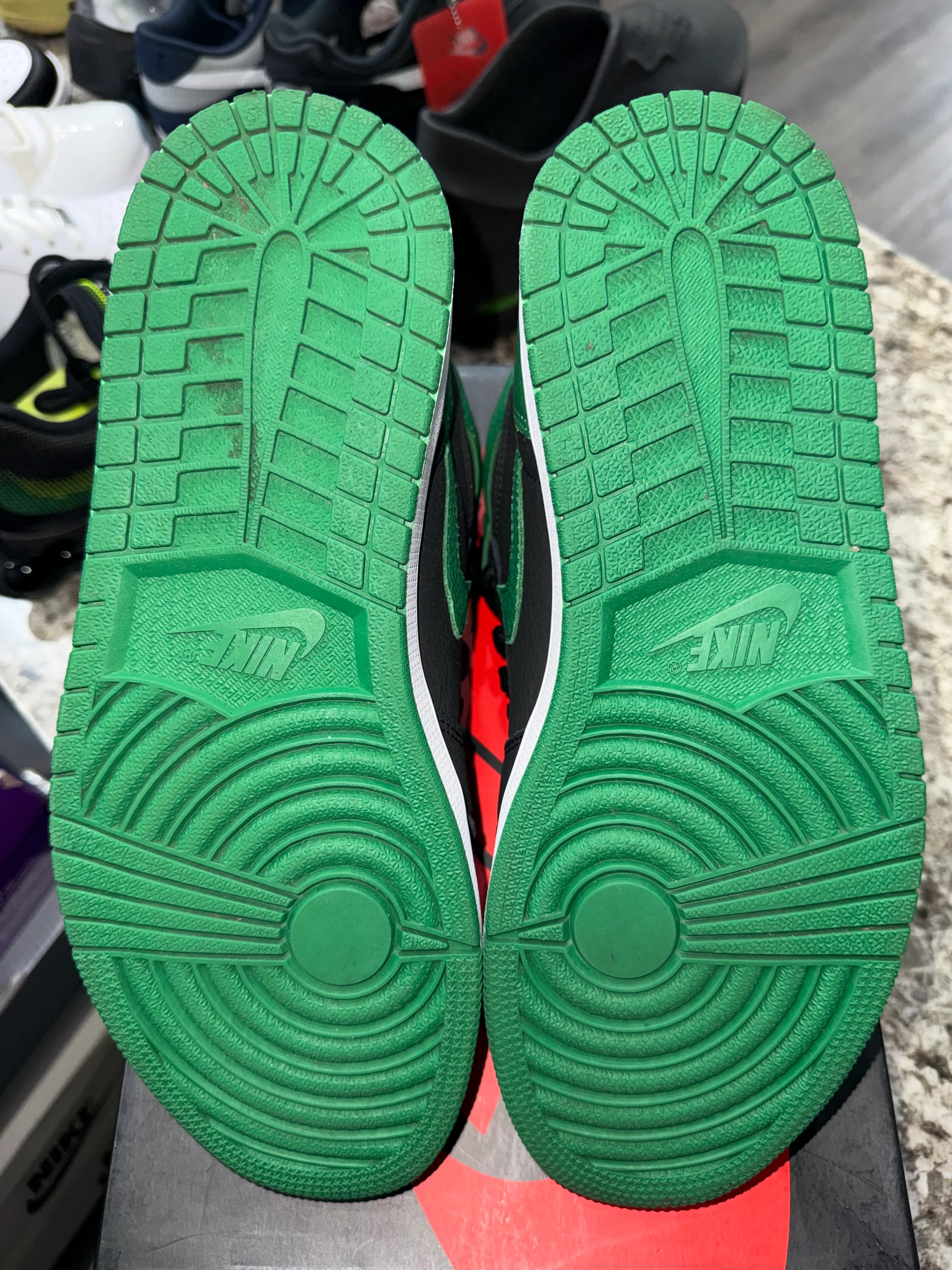 Jordan 1 Retro High Pine Green Black - Image 4