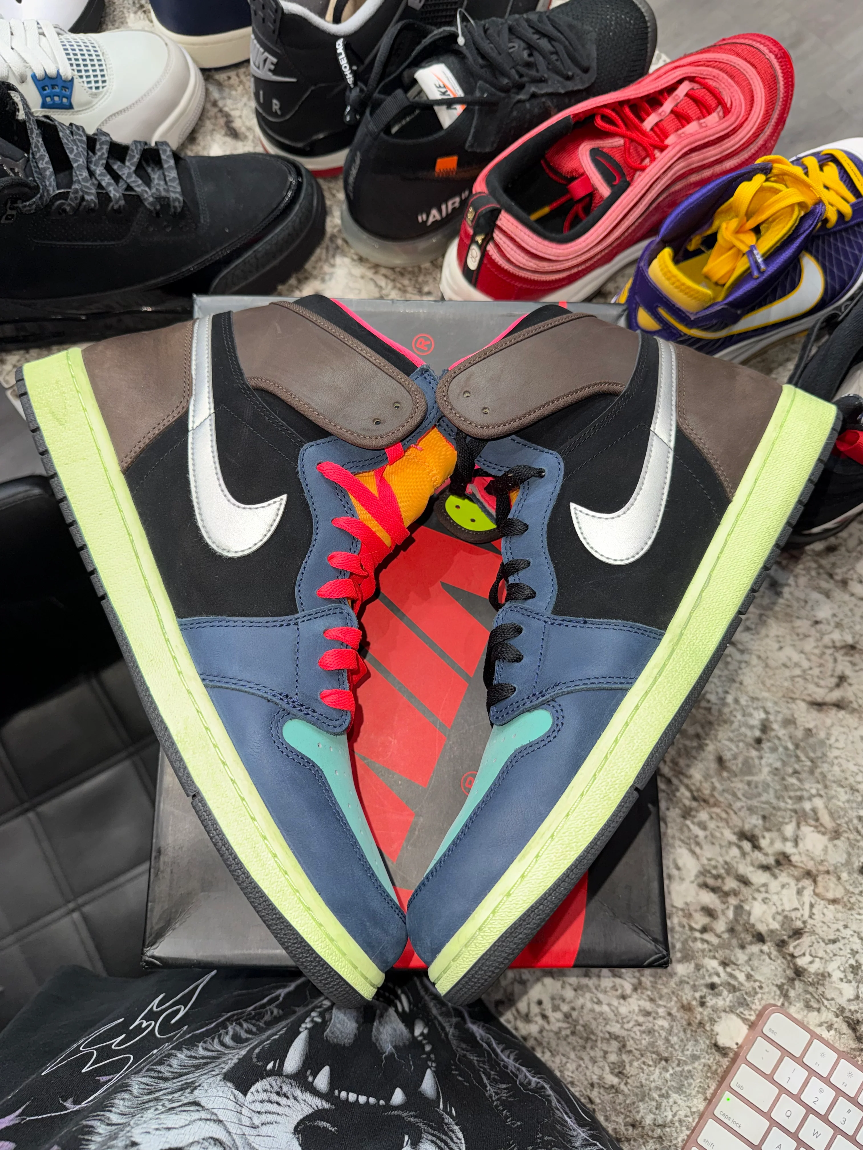 Jordan 1 Retro High Tokyo Bio Hack - Image 4