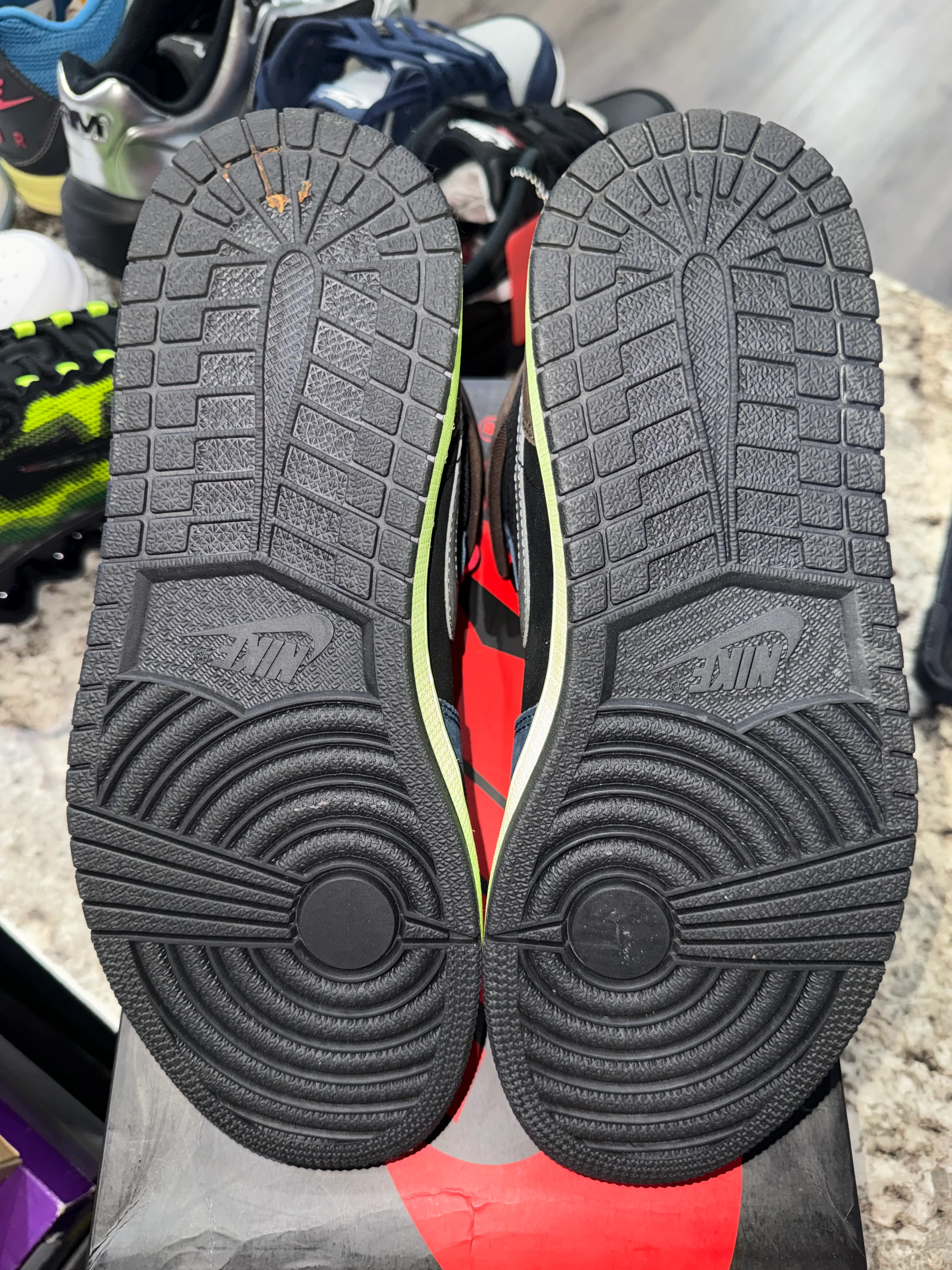 Jordan 1 Retro High Tokyo Bio Hack - Image 4