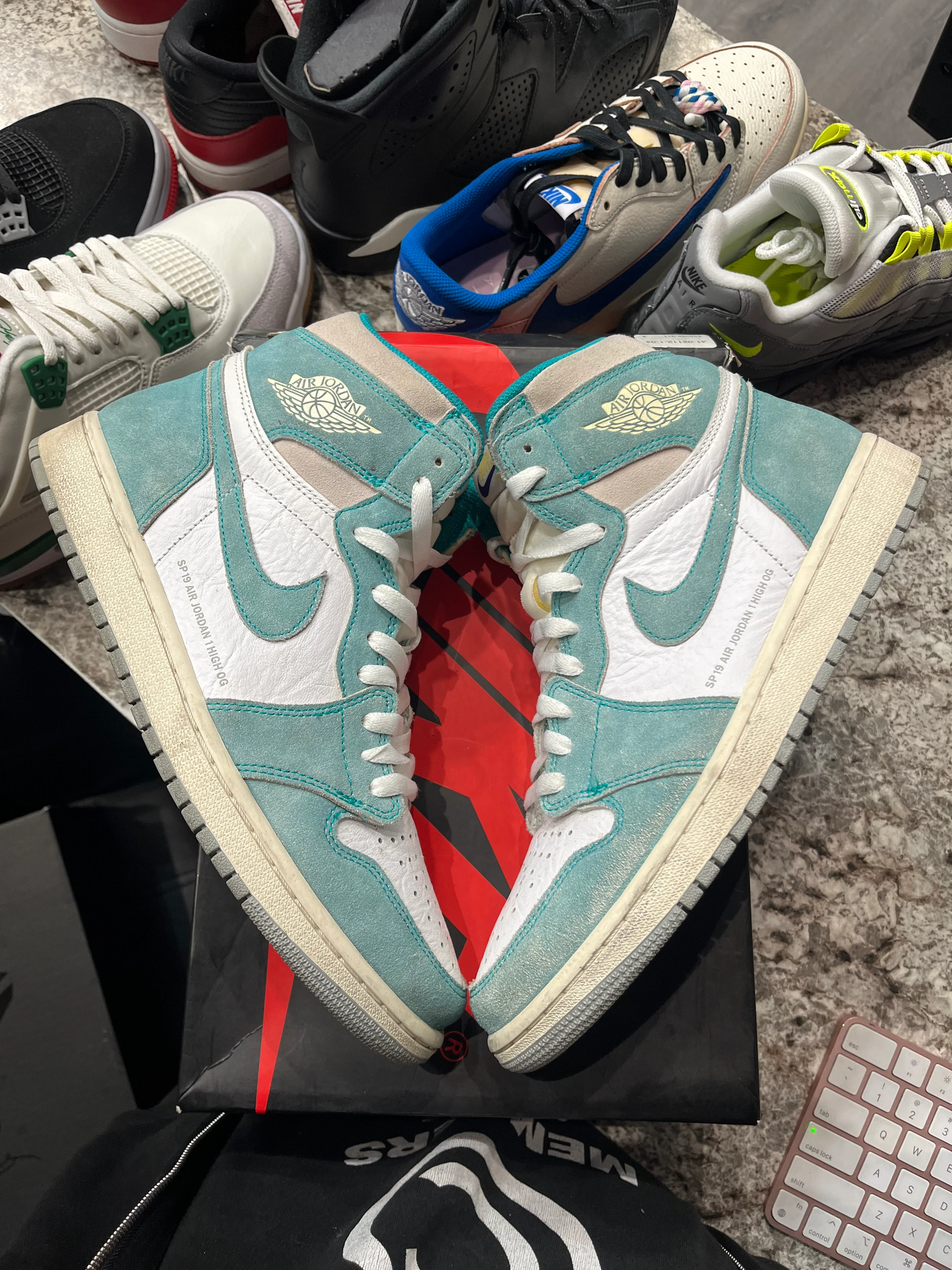 Jordan 1 Retro High Turbo Green - Image 3