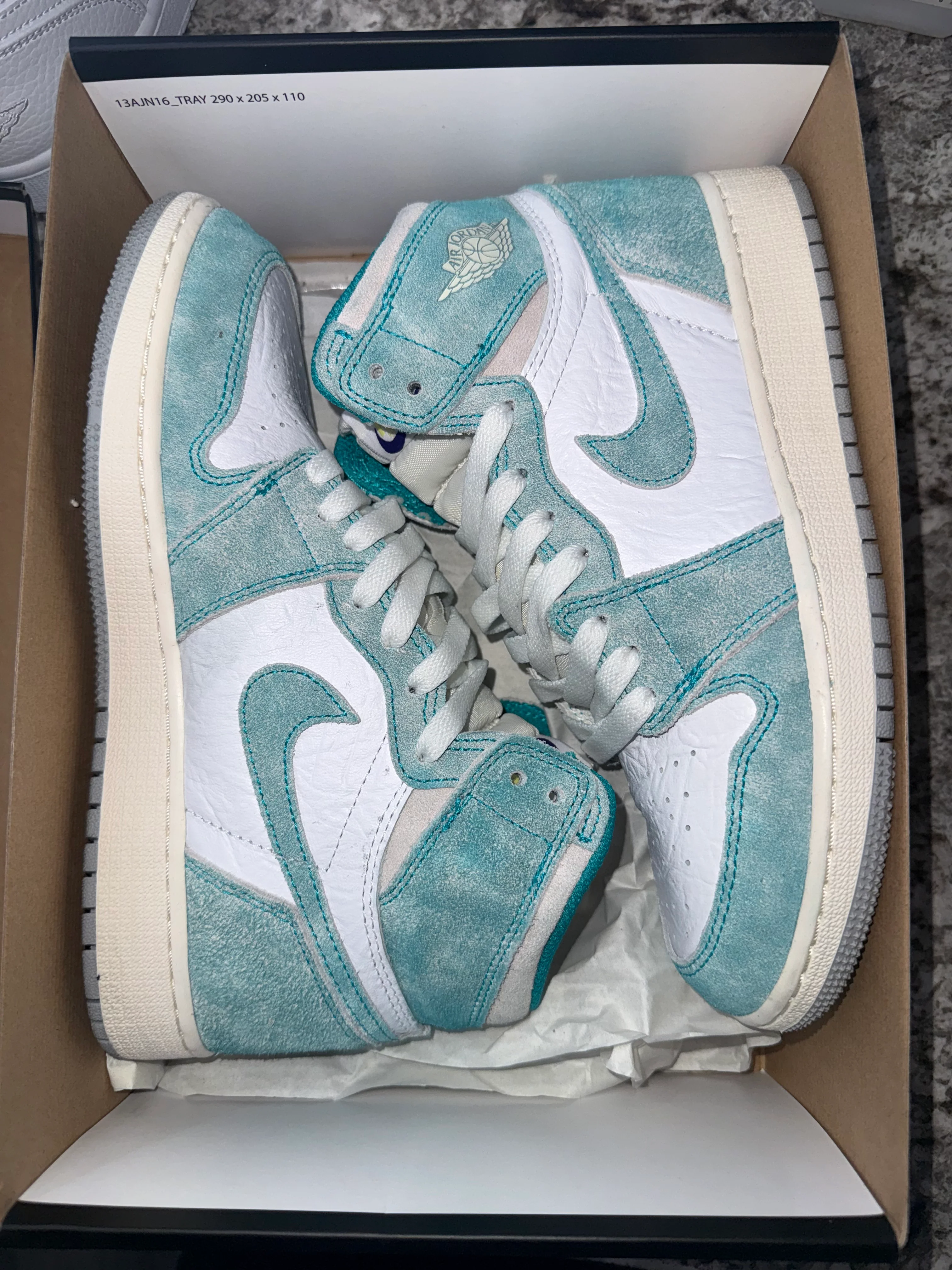 Jordan 1 Retro High Turbo Green (GS) - Image 5