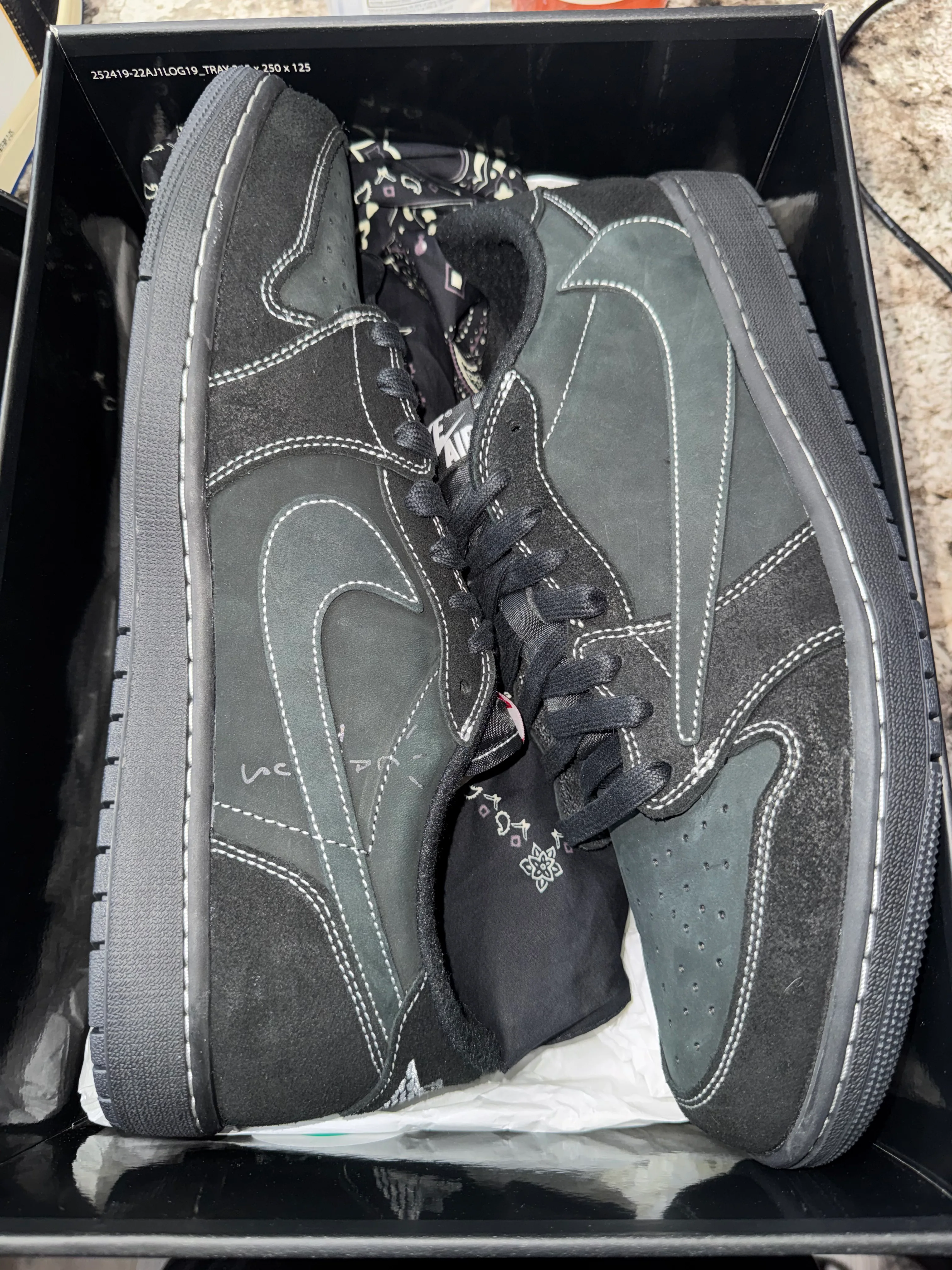 Jordan 1 Retro Low OG SP Travis Scott Black Phantom - Image 3