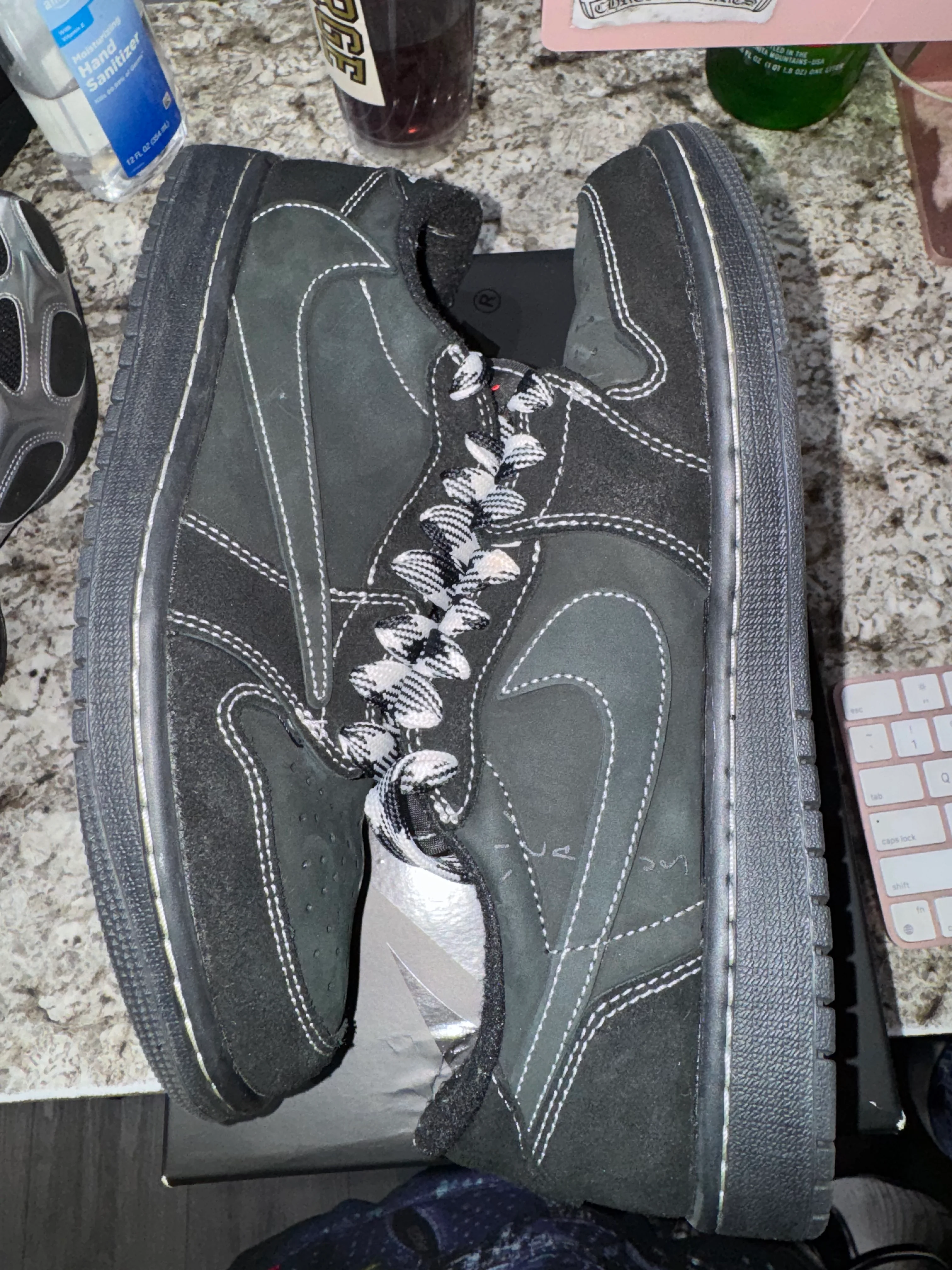 Jordan 1 Retro Low OG SP Travis Scott Black Phantom - Image 4