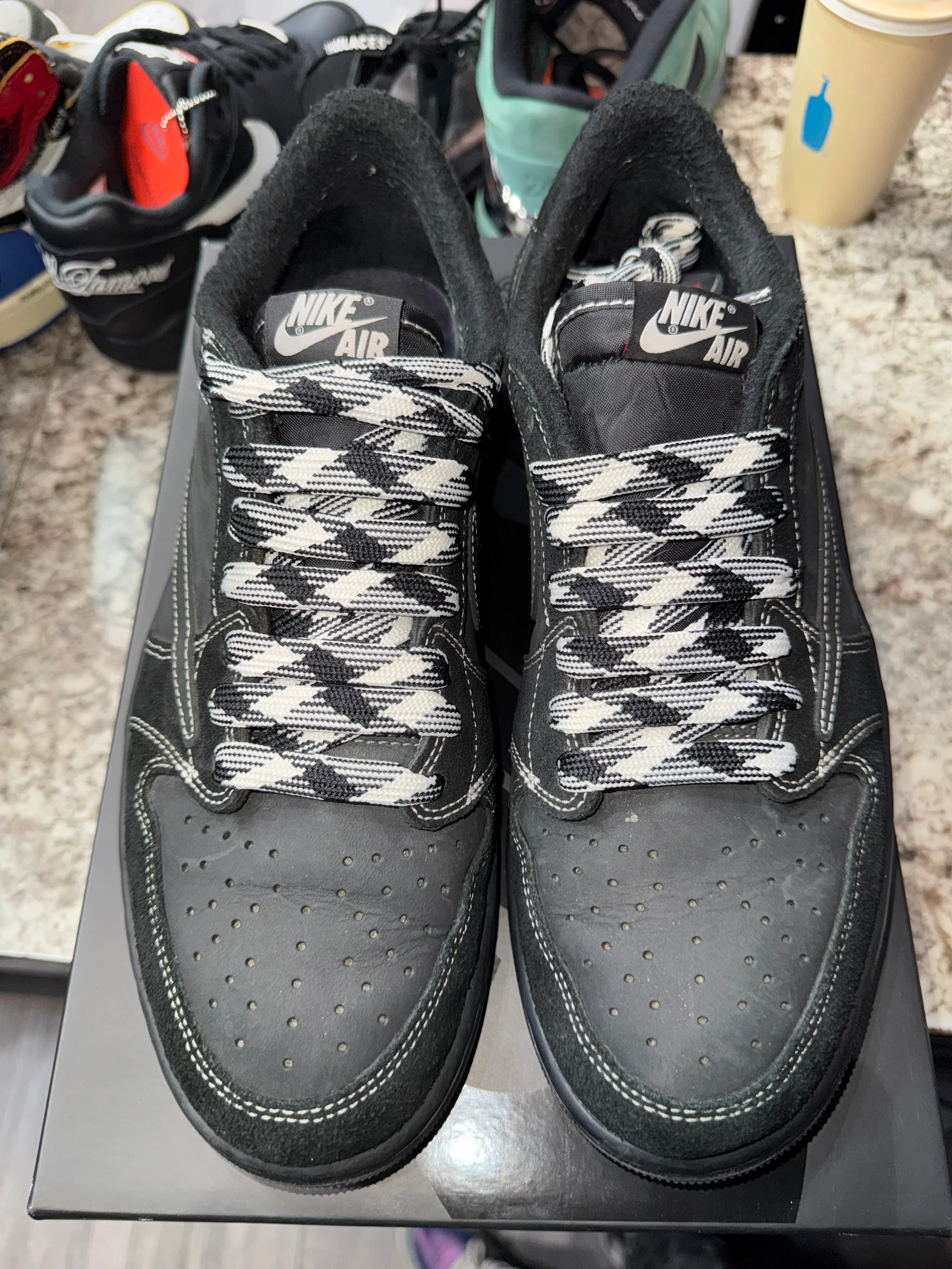 Jordan 1 Retro Low OG SP Travis Scott Black Phantom - Image 3