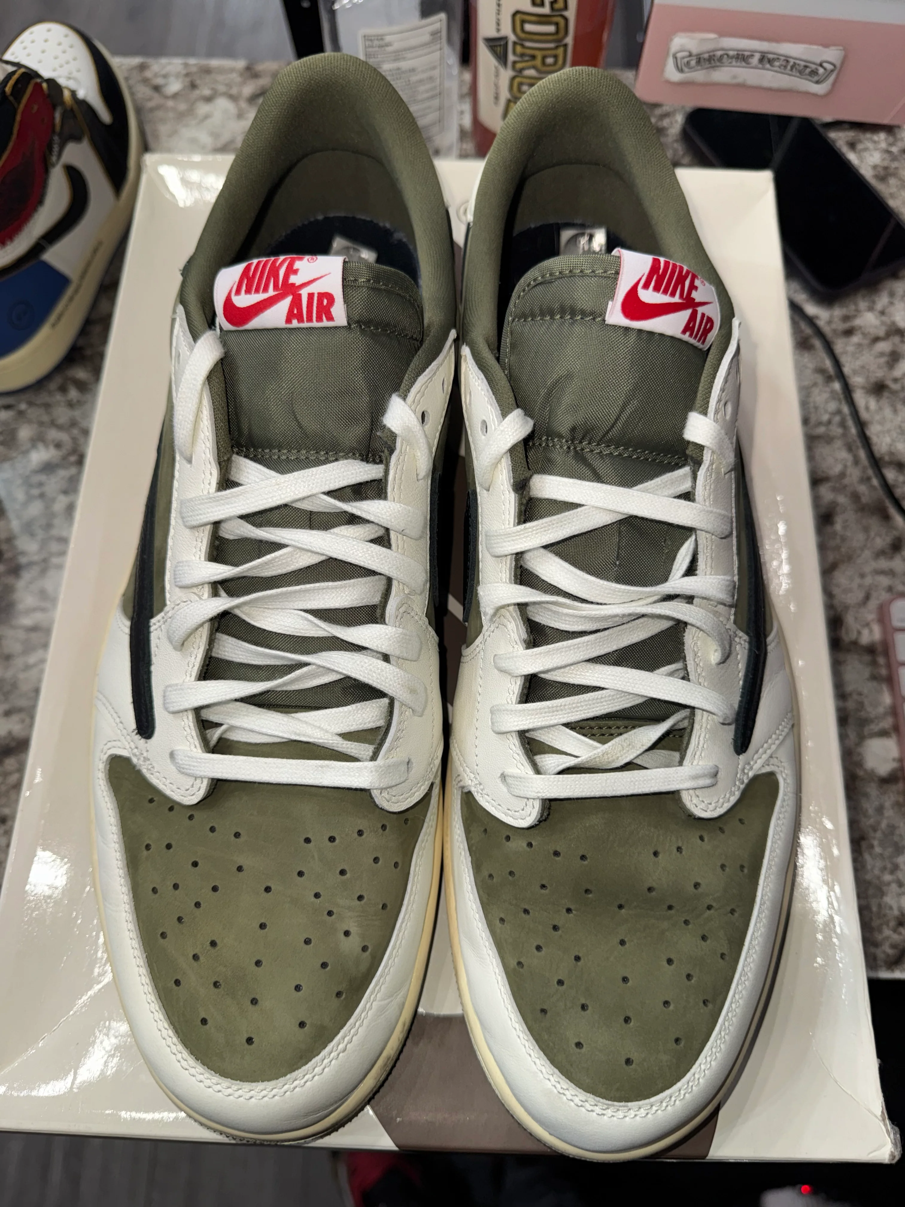 Jordan 1 Retro Low OG SP Travis Scott Medium Olive - Image 4