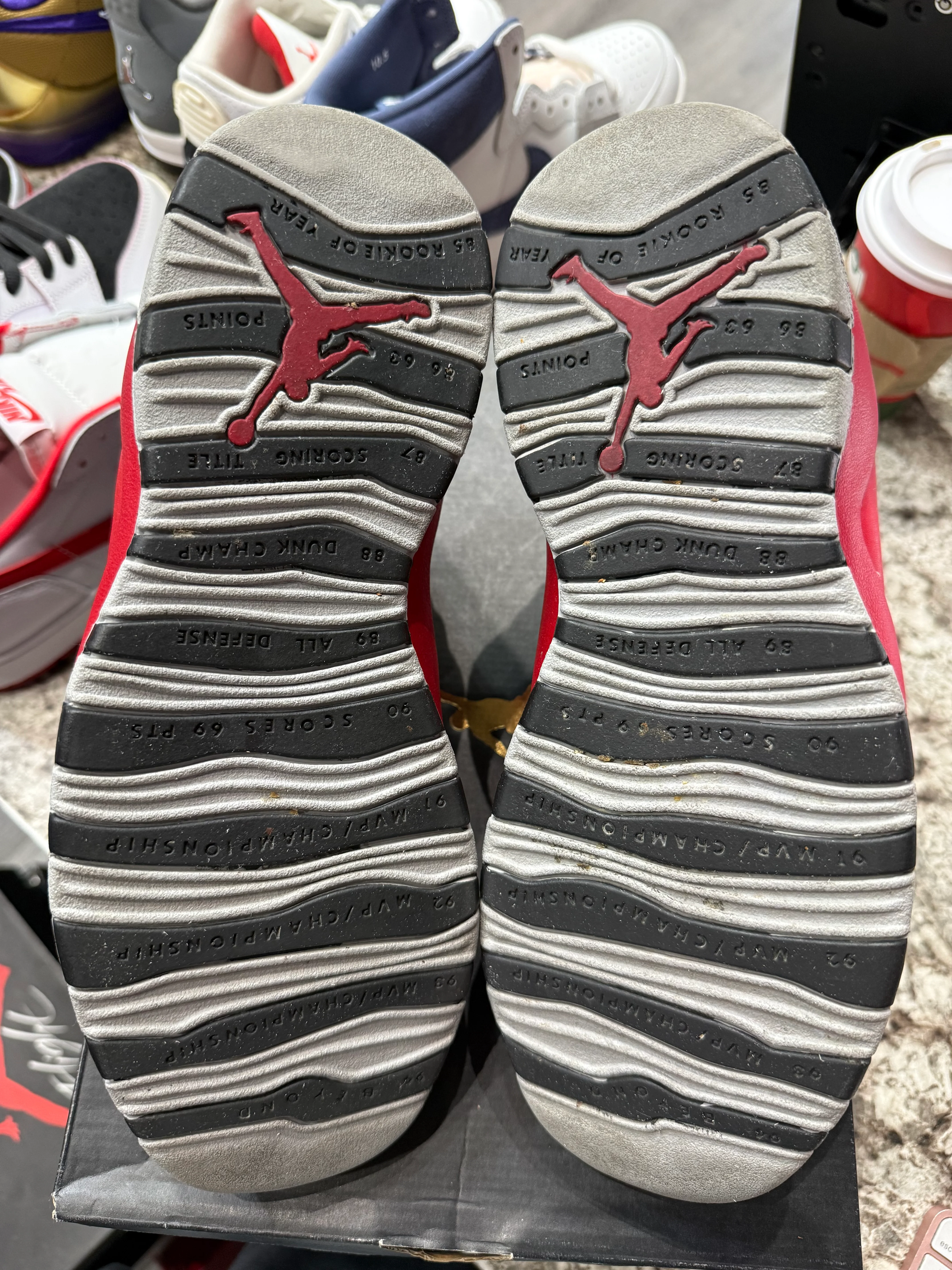 Jordan 10 Retro Bulls Over Broadway - Image 4