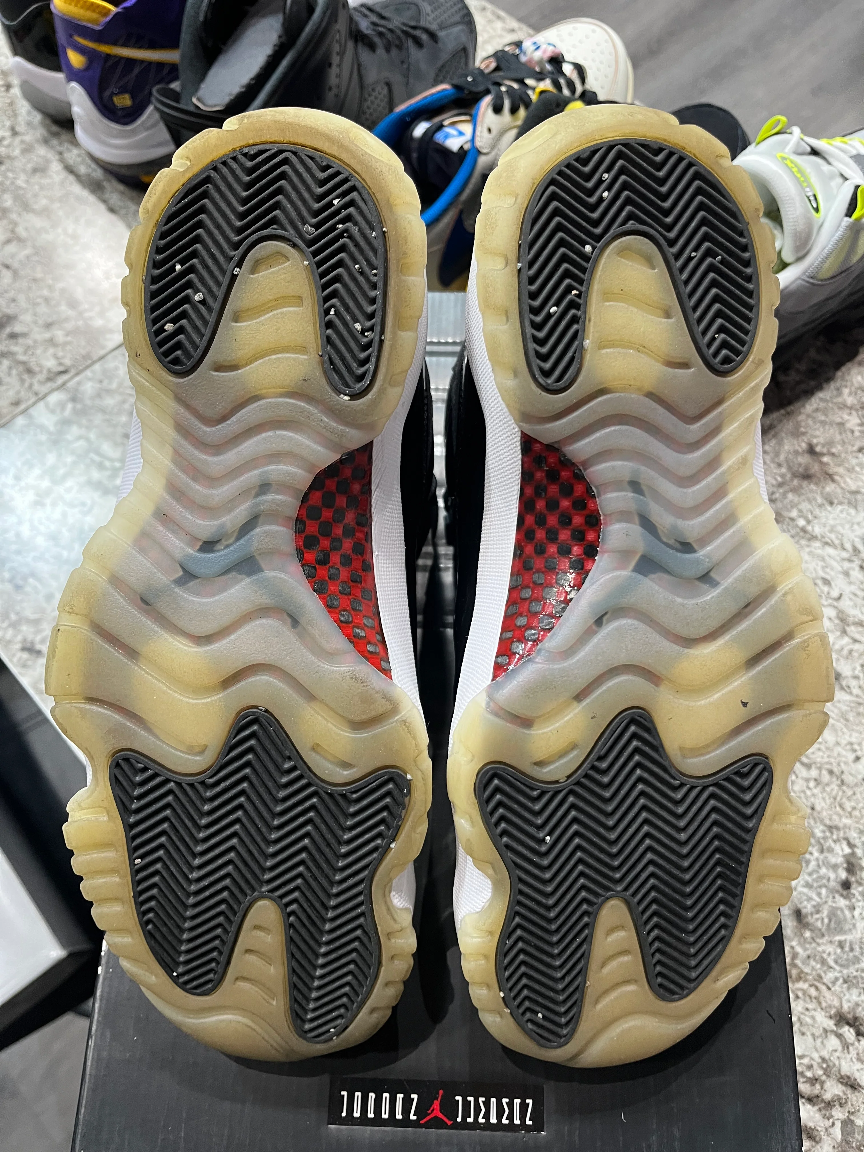 Jordan 11 Retro 72-10 - Image 5