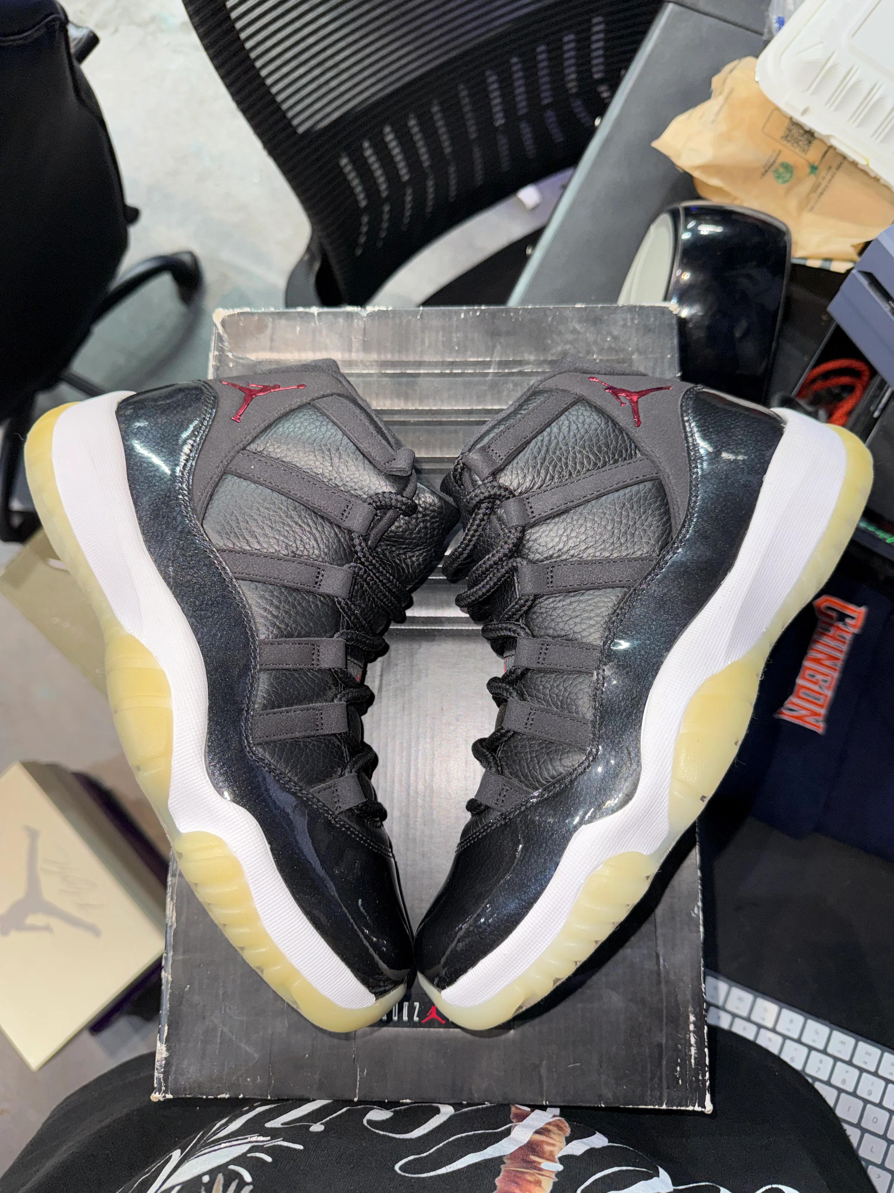 Jordan 11 Retro 72-10 - Image 3