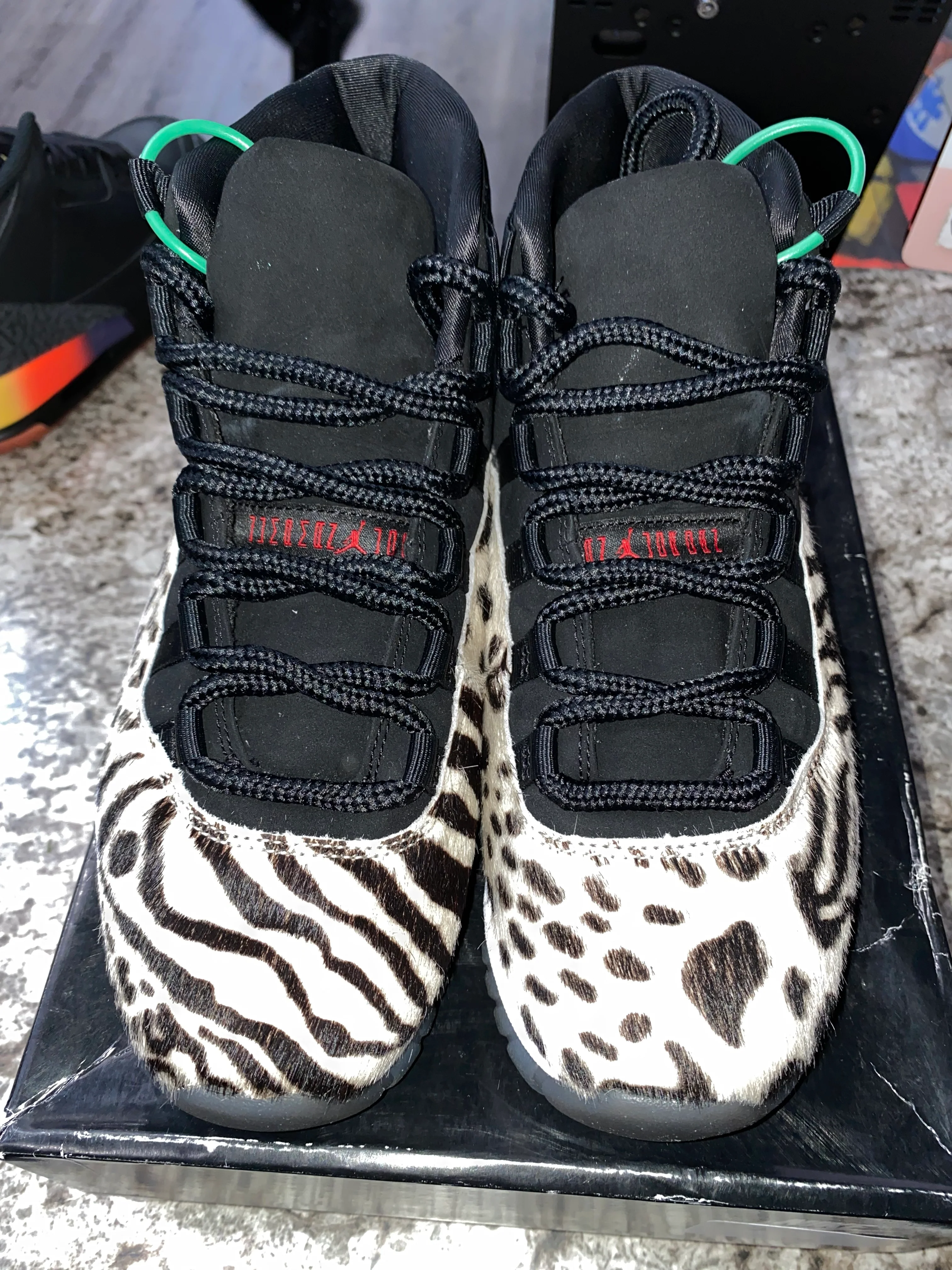 Jordan 11 Retro Animal Instinct (Women's) (DAMAGED BOX) - Image 2