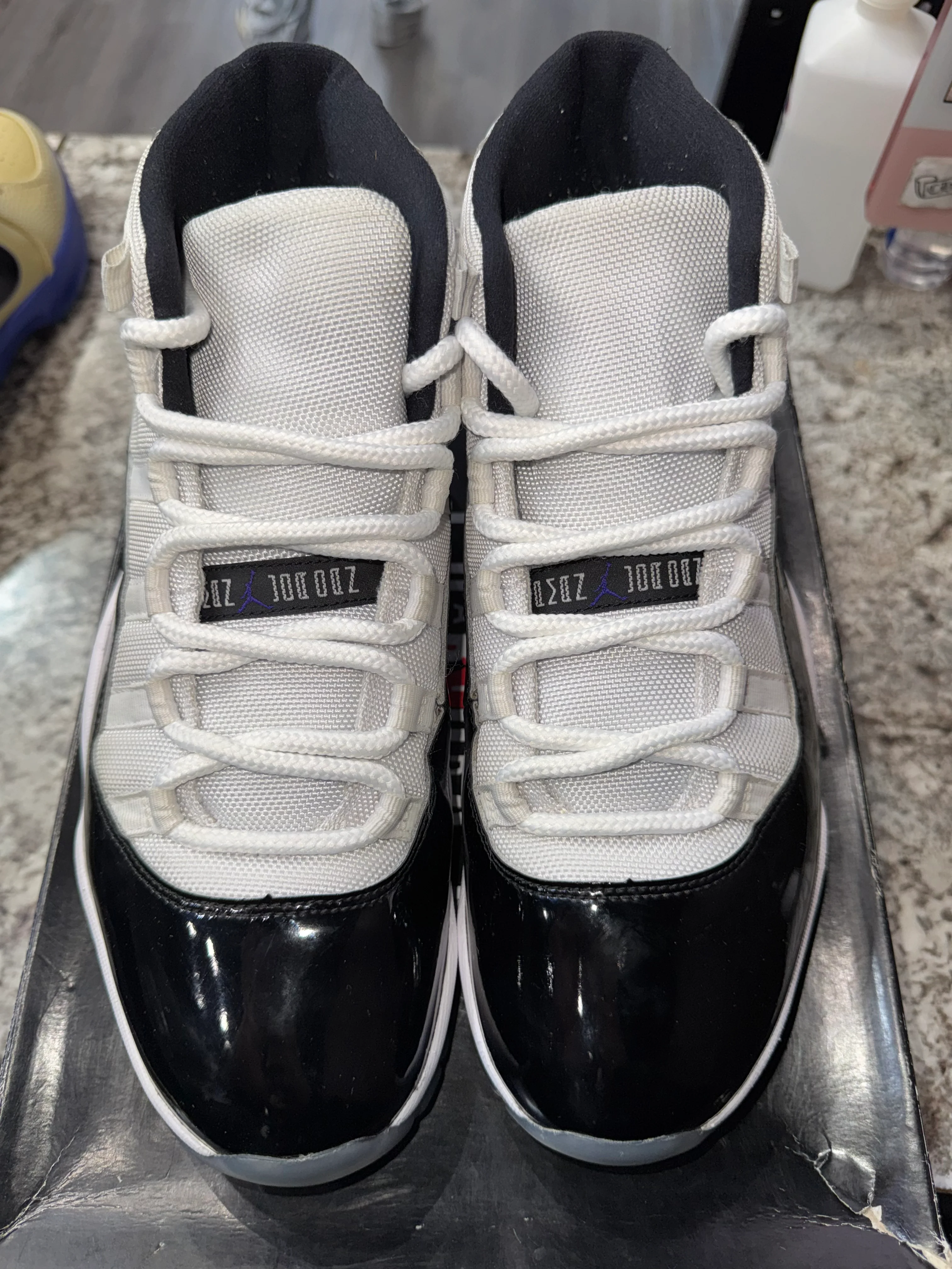 Jordan 11 Retro Concord (2018) - Image 3