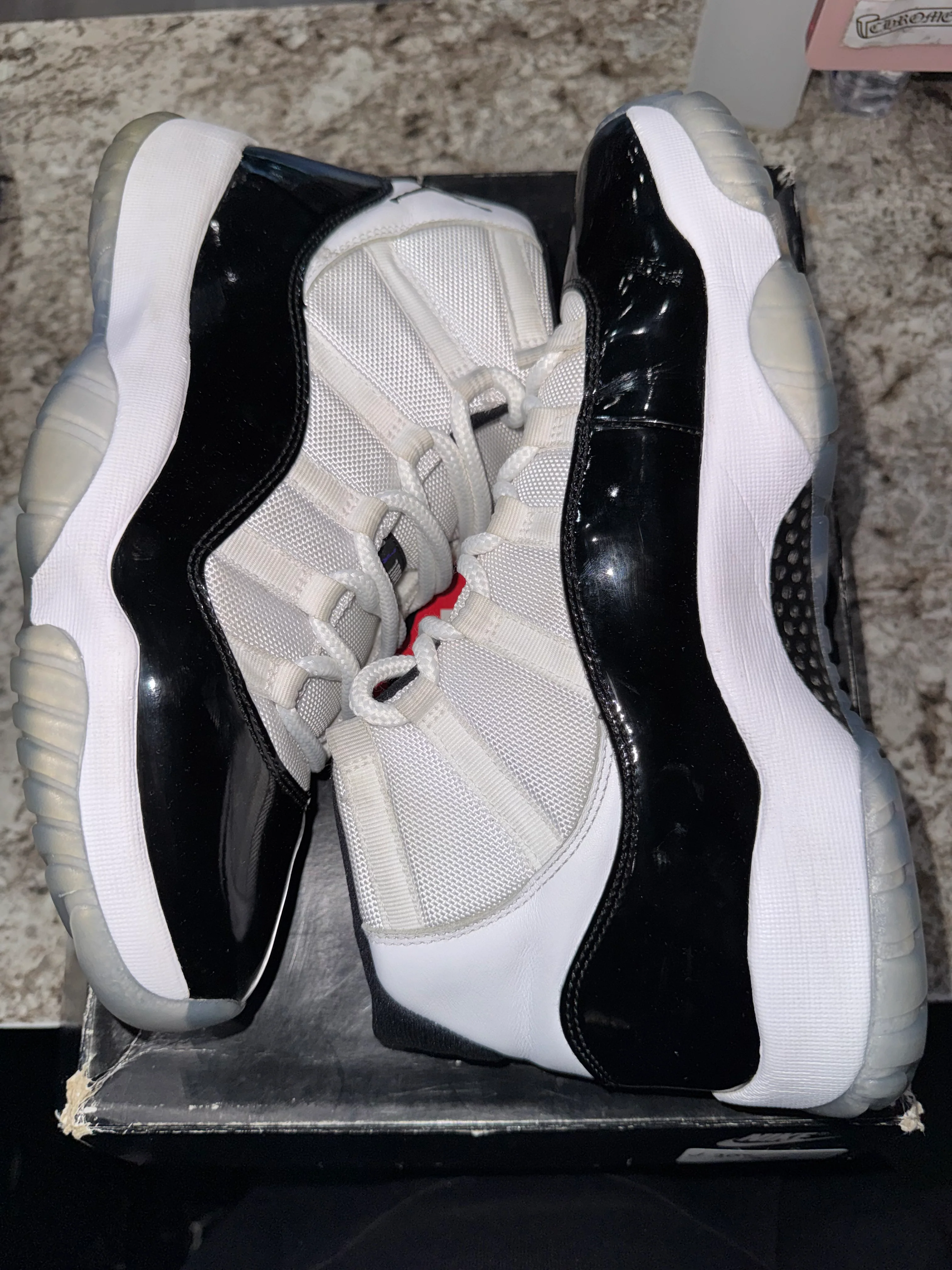 Jordan 11 Retro Concord (2018) - Image 5