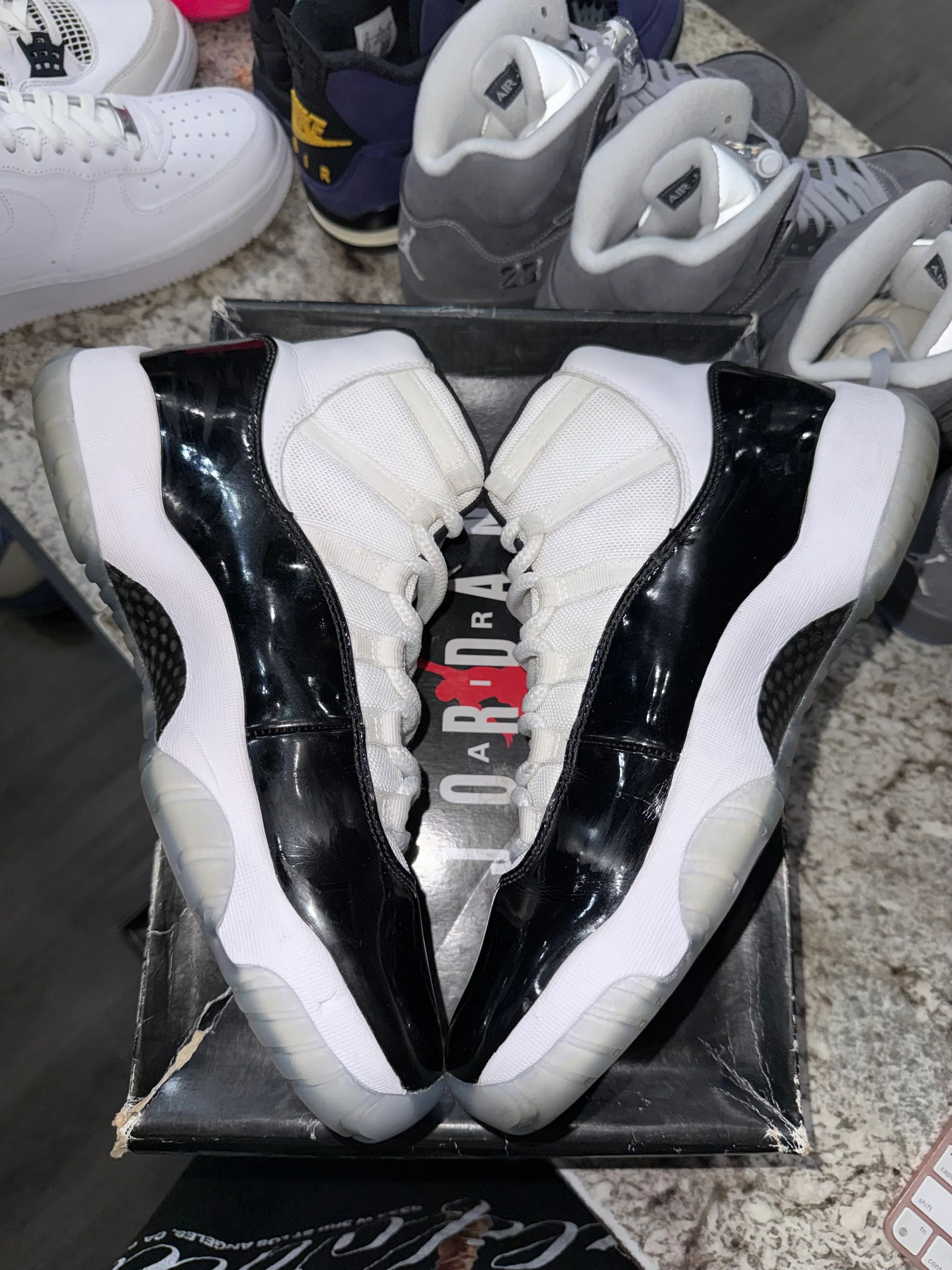Jordan 11 Retro Concord (2018) - Image 3