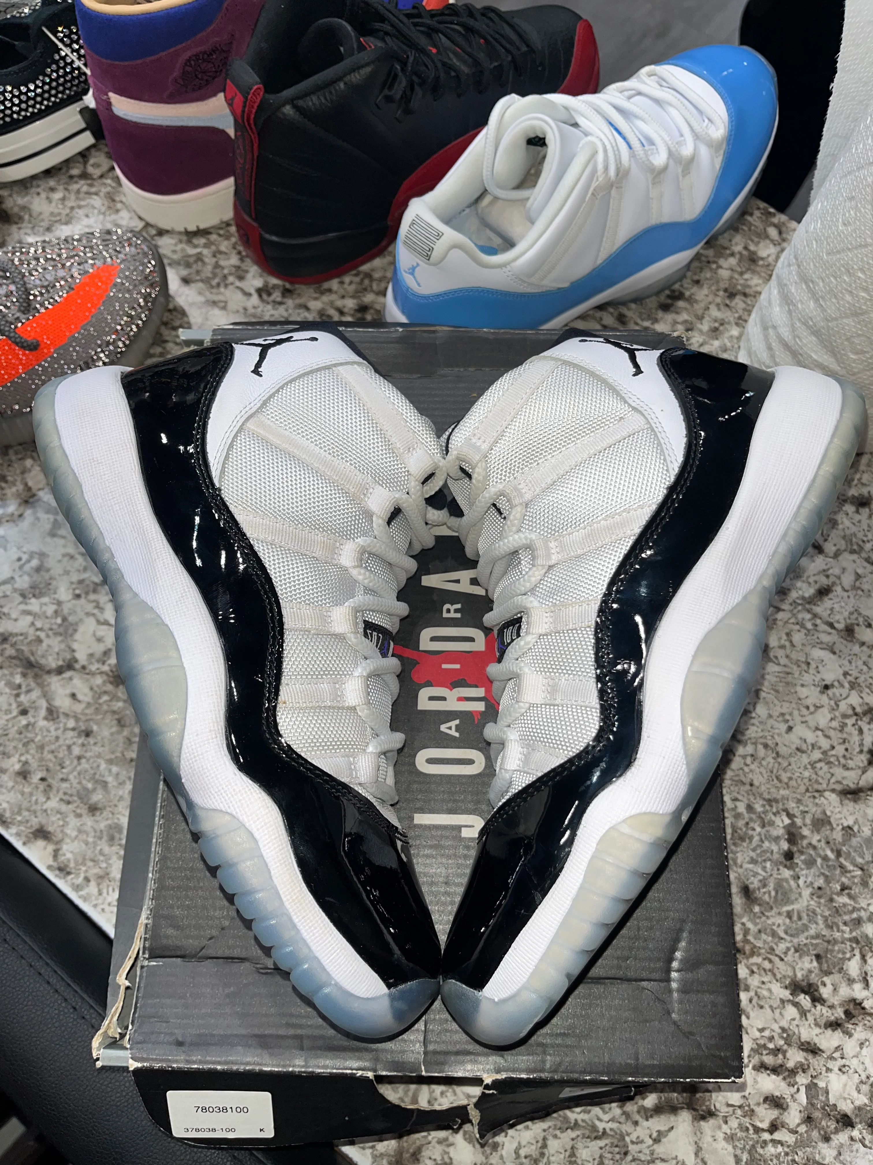 Jordan 11 Retro Concord (2018) (GS) - Image 3