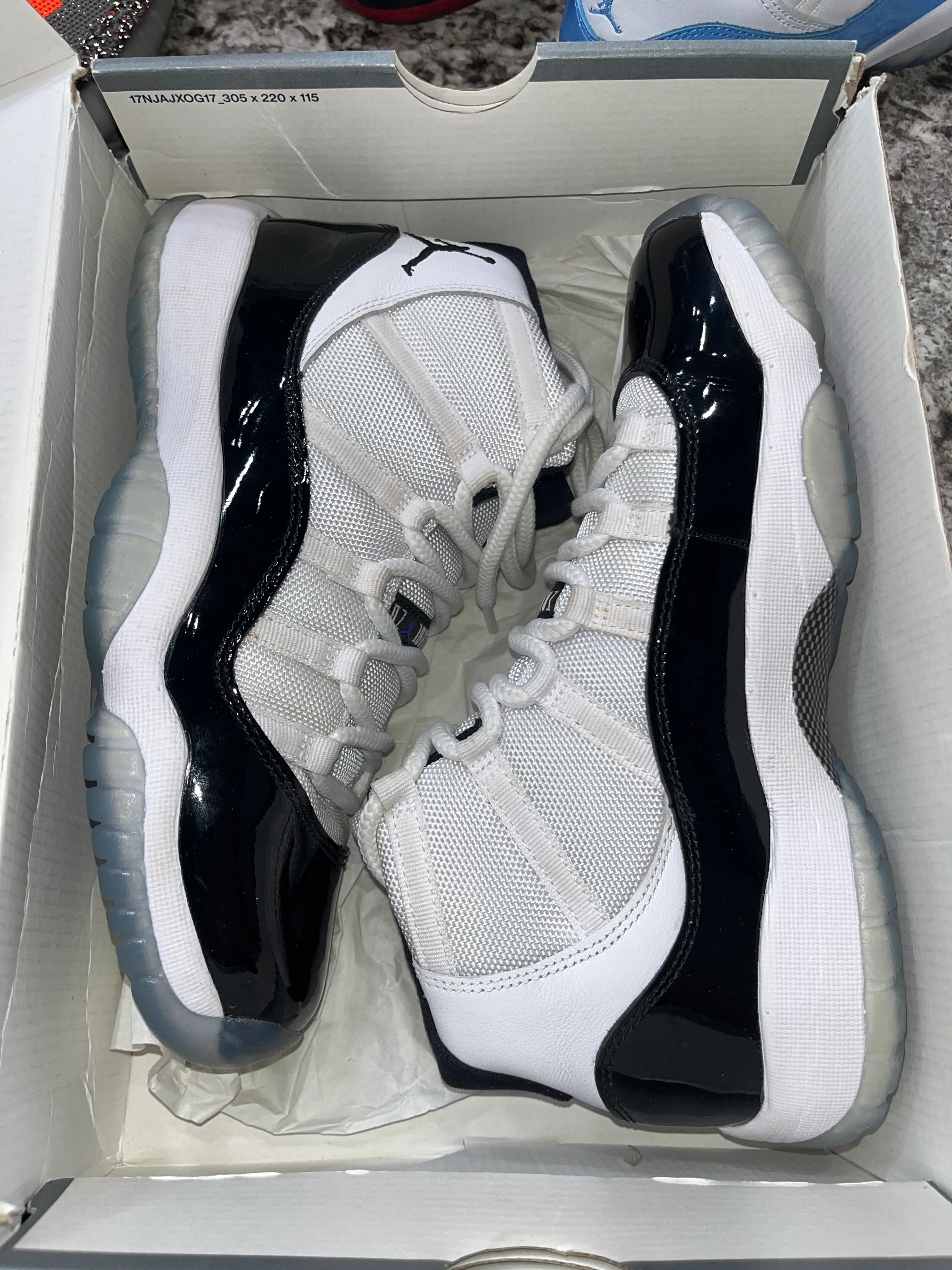 Jordan 11 Retro Concord (2018) (GS) - Image 6
