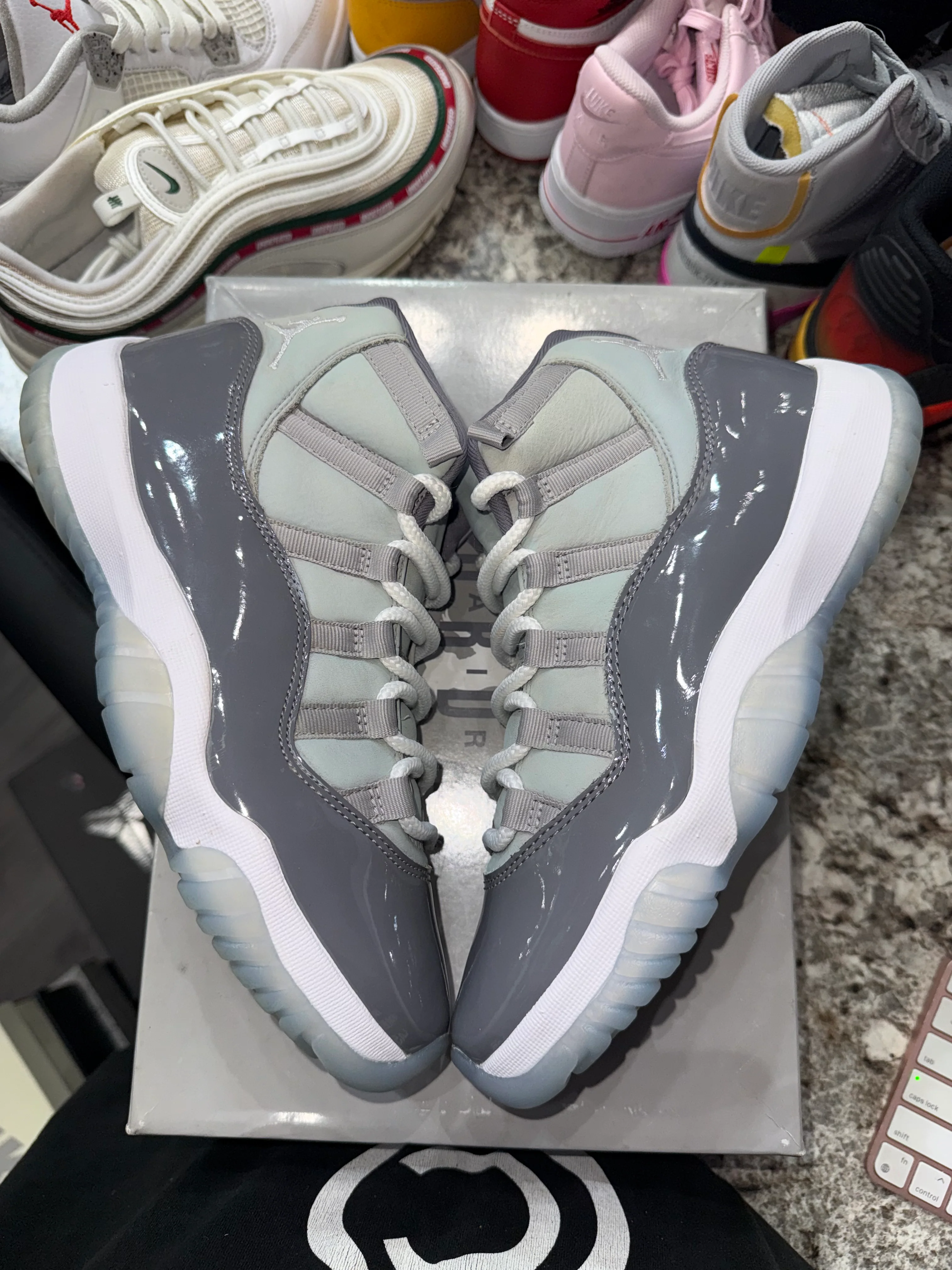 Jordan 11 Retro Cool Grey (2021) (DISCOLORED) - Image 3