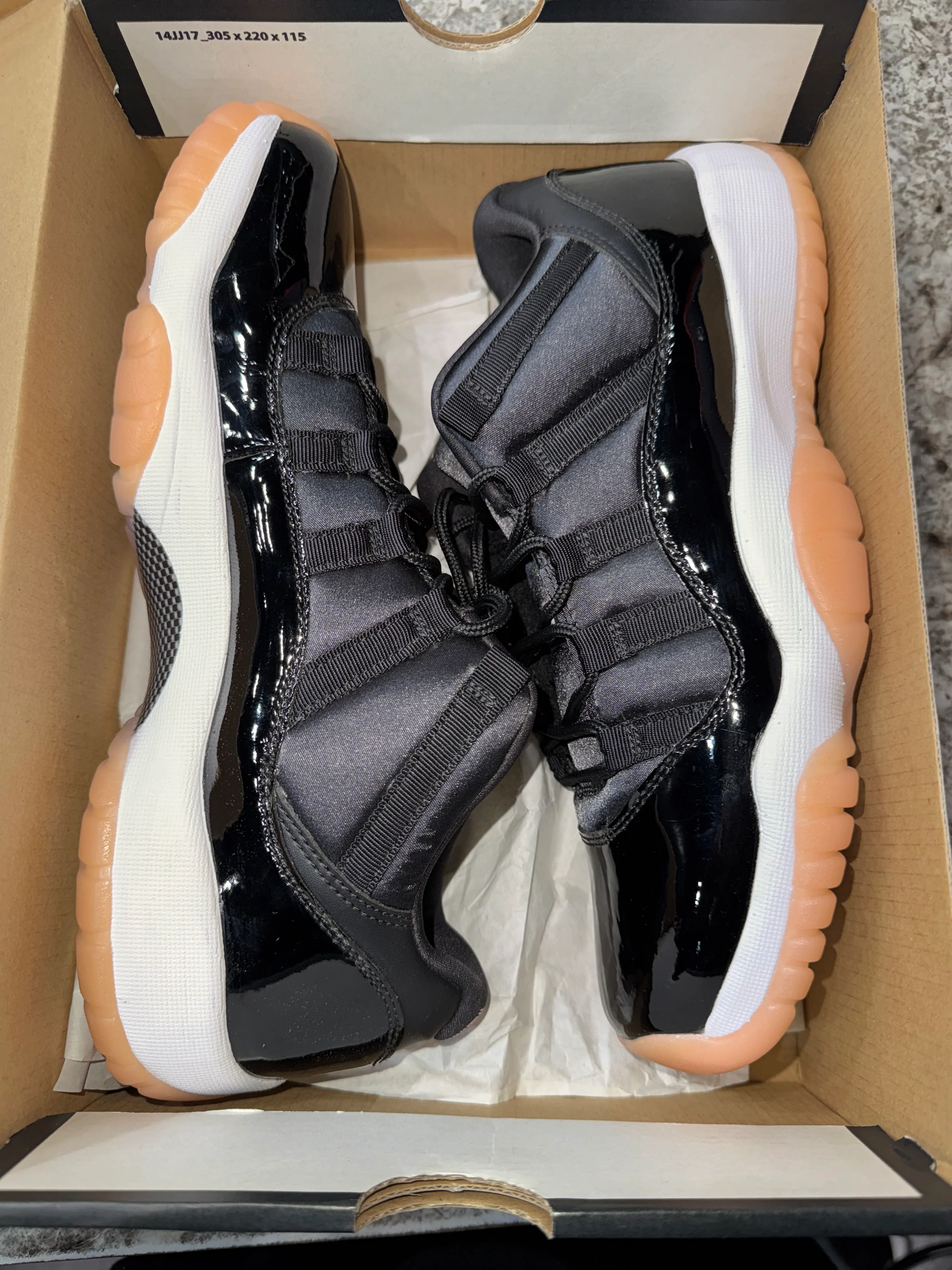 Jordan 11 Retro Low Bleached Coral (GS) - Image 4