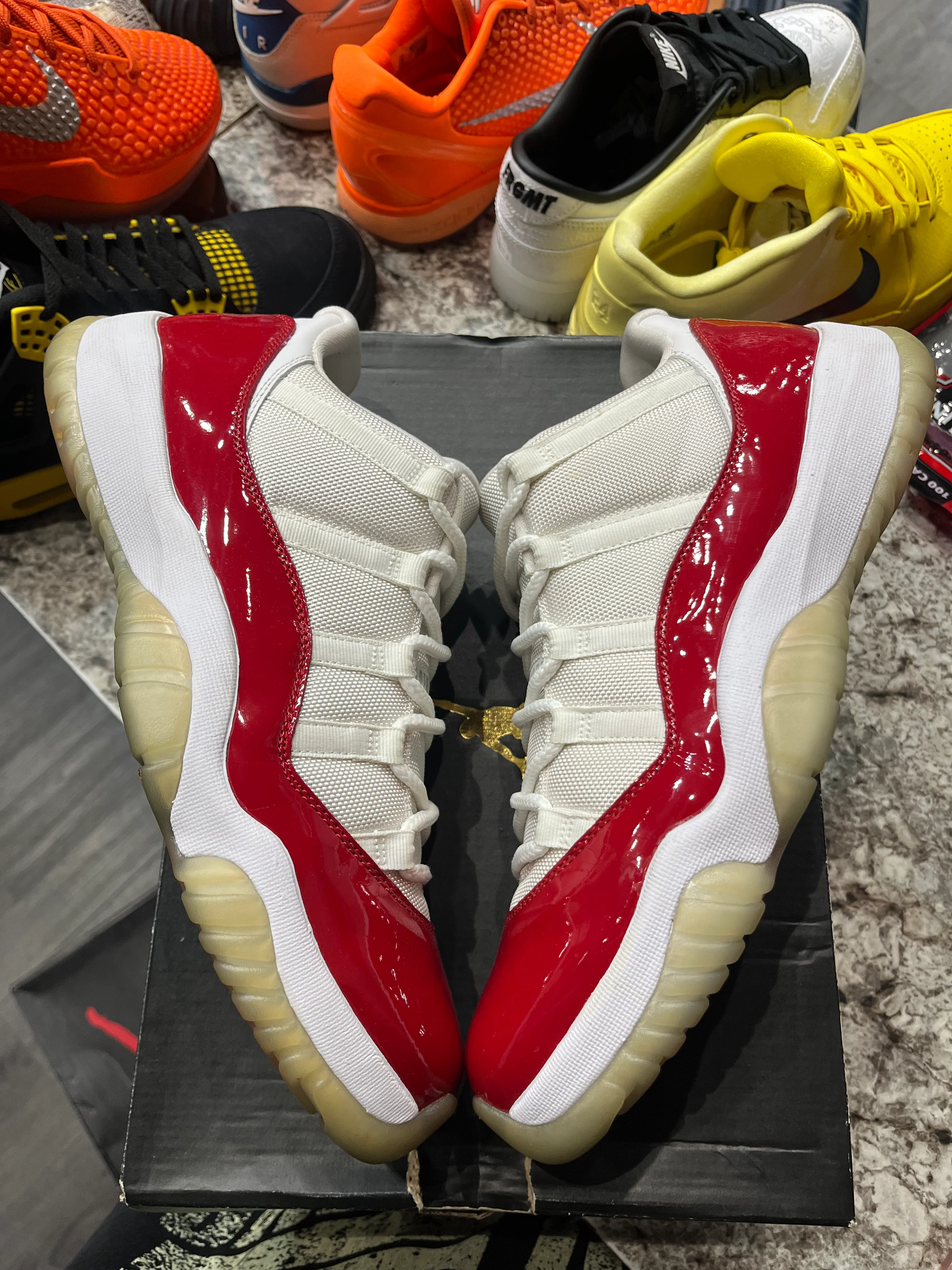 Jordan 11 Retro Low Cherry (2016) - Image 3