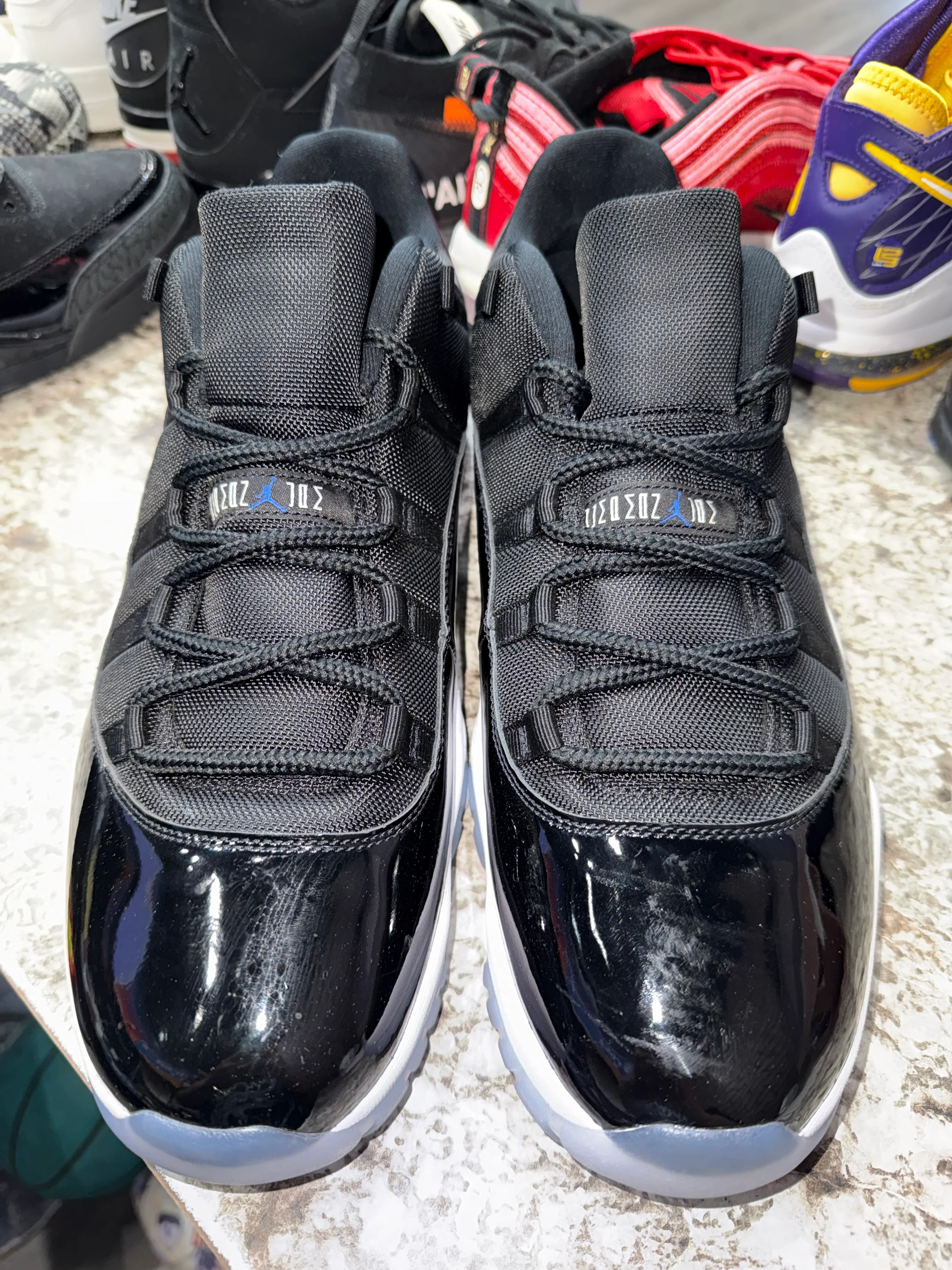 Jordan 11 Retro Low Space Jam - Image 2