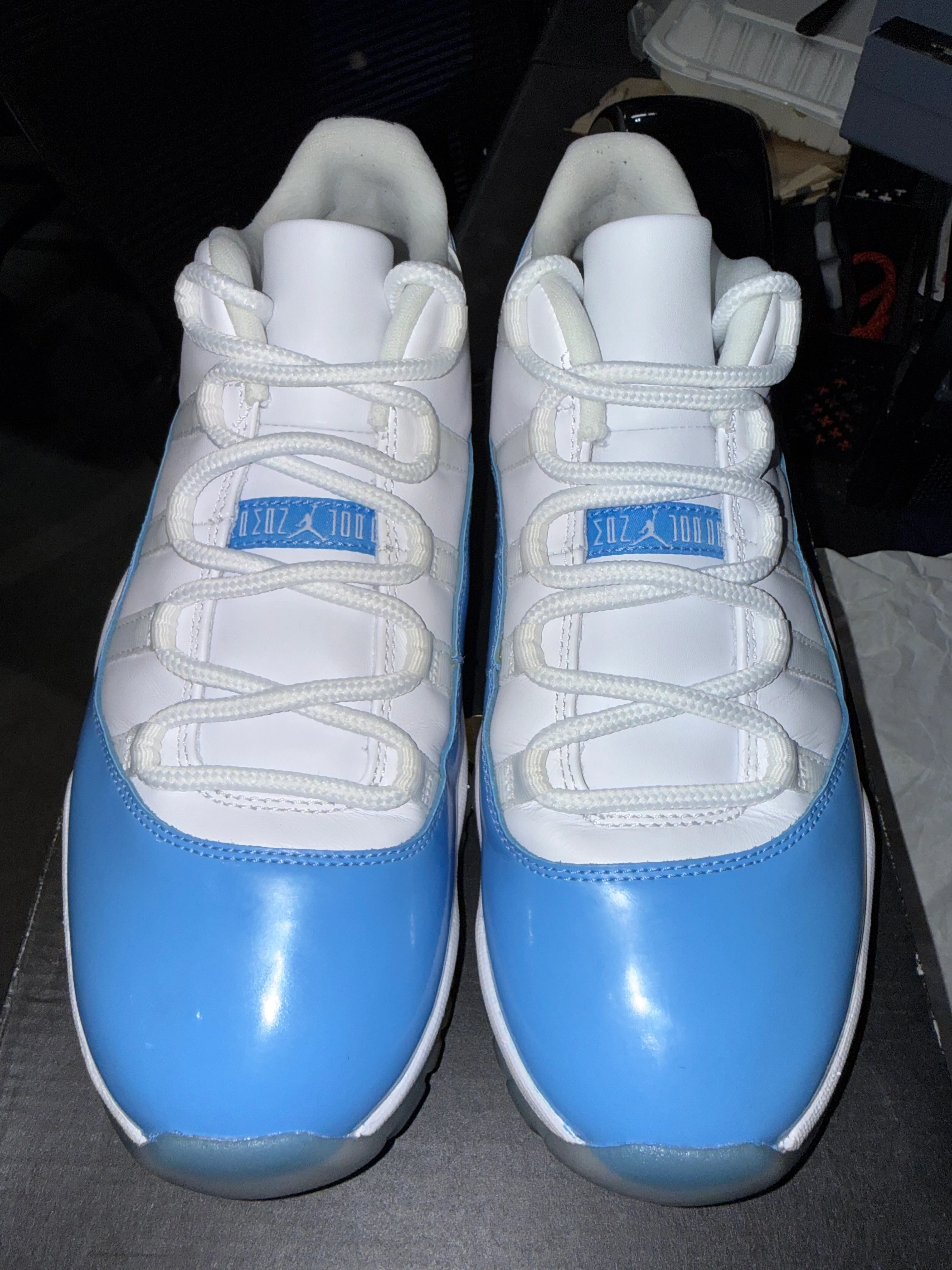 Jordan 11 Retro Low University Blue (2017) - Image 2