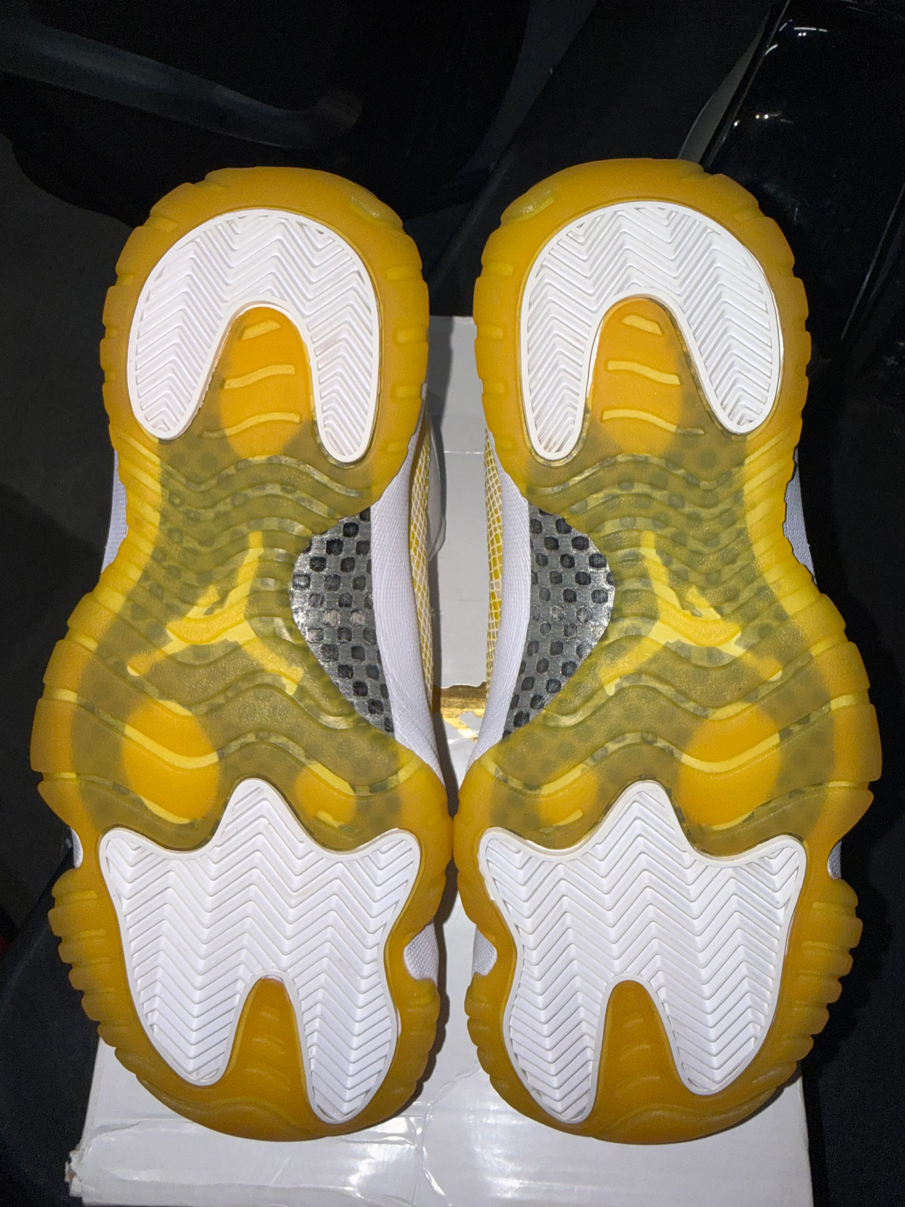 Jordan 11 Retro Low Yellow Snakeskin (Women's) - Image 5