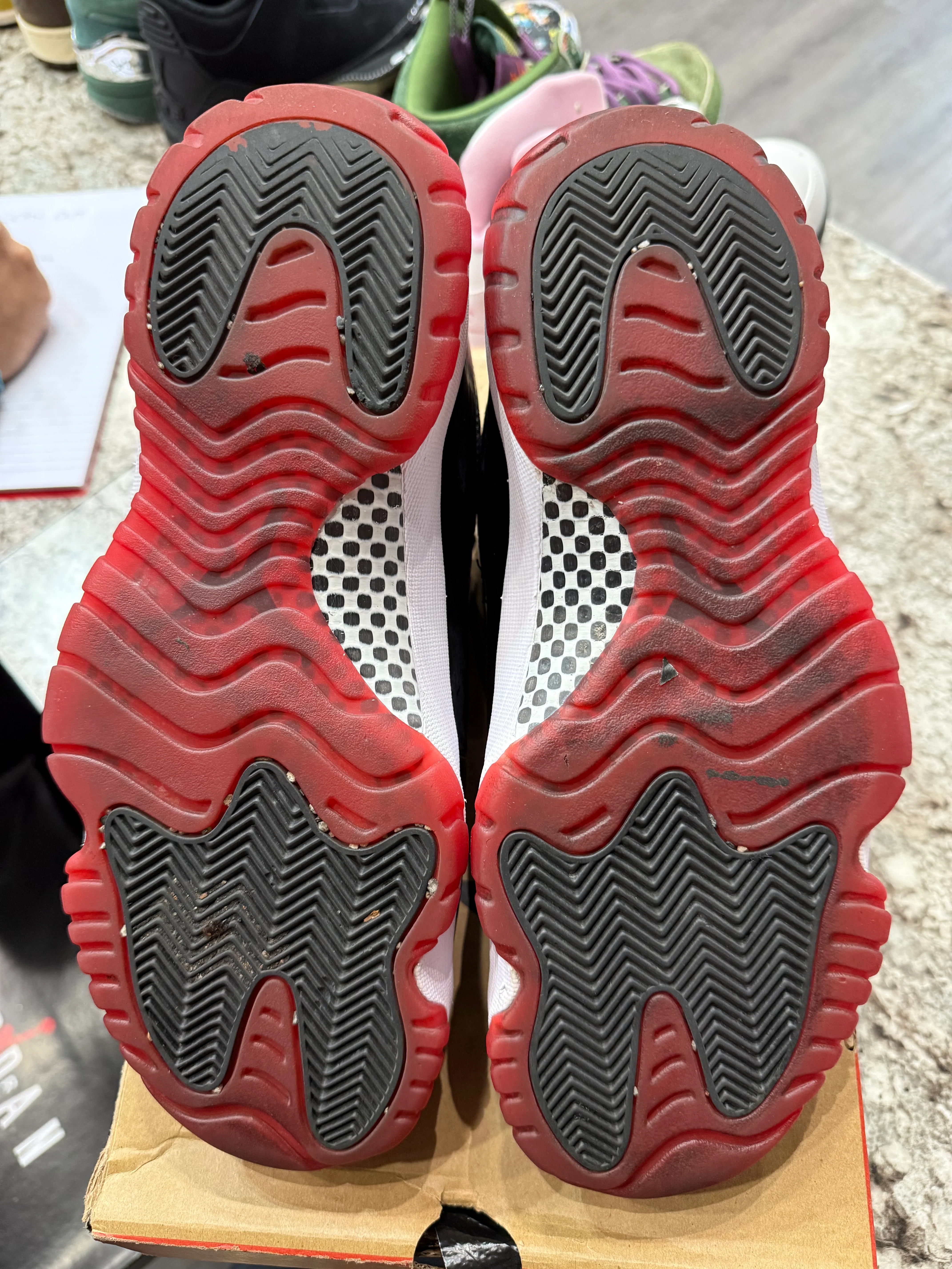 Jordan 11 Retro Playoffs Bred (2019) - Image 5