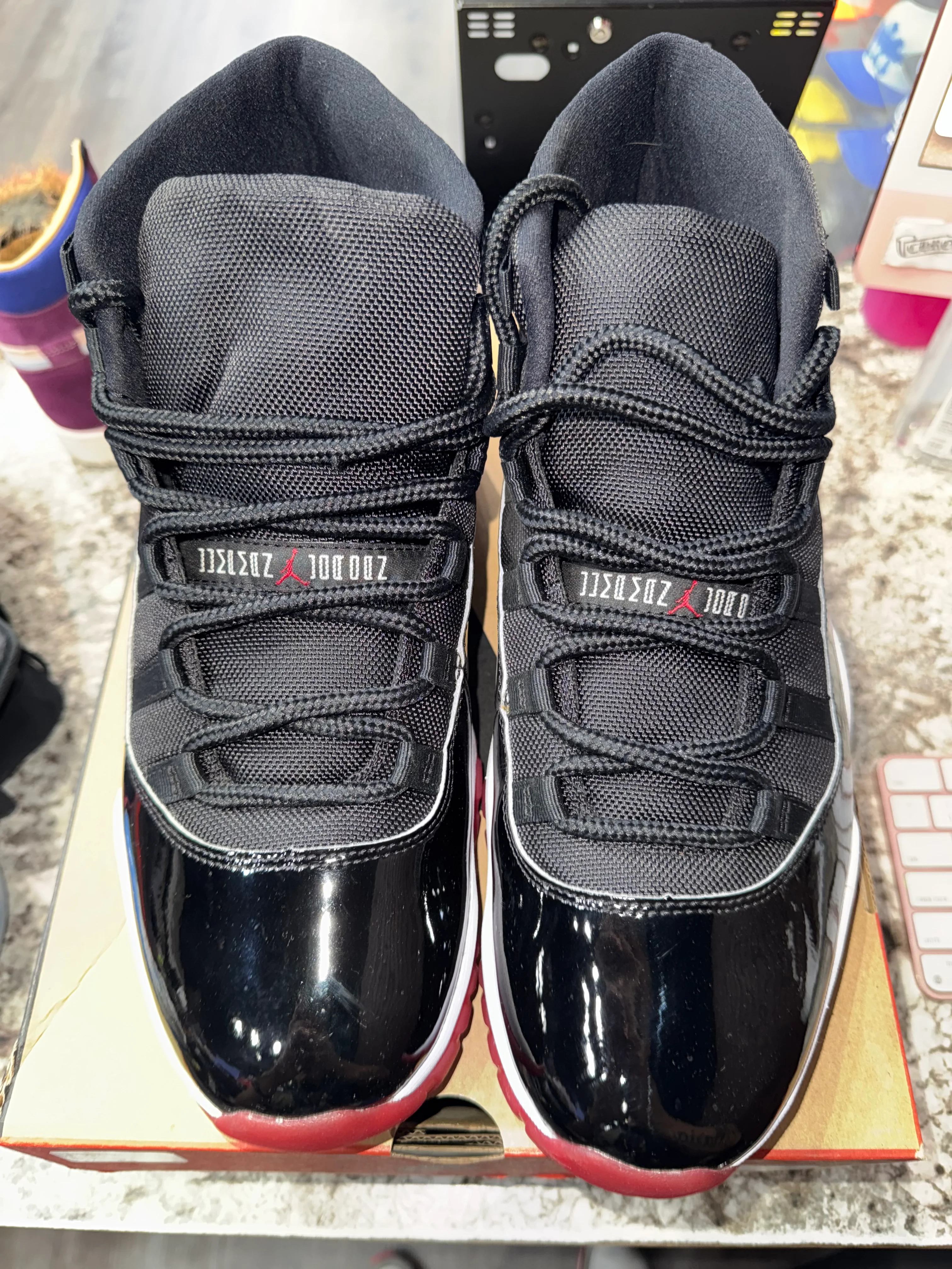Jordan 11 Retro Playoffs Bred (2019) - Image 2