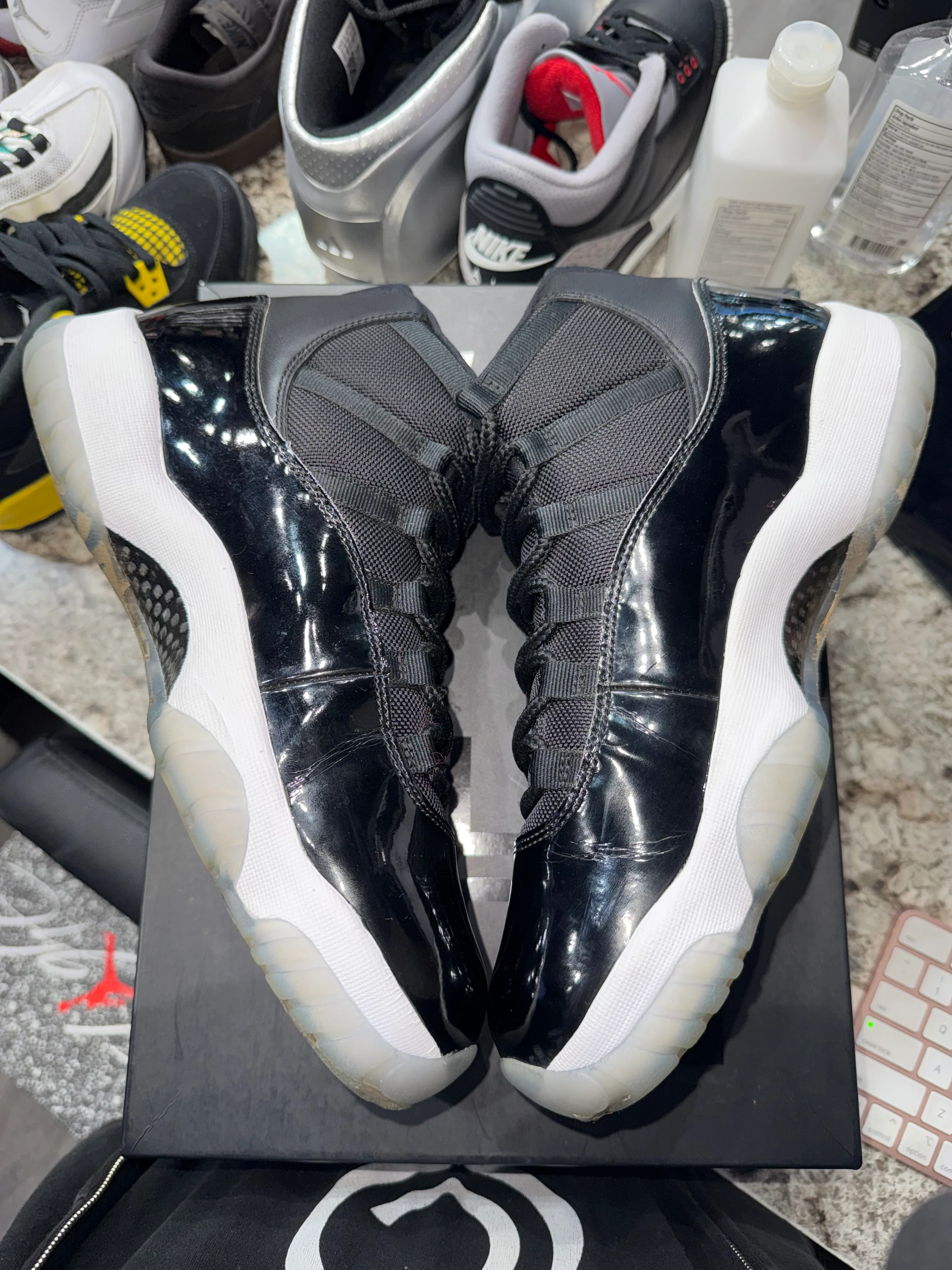 Jordan 11 Retro Space Jam (2016) - Image 4