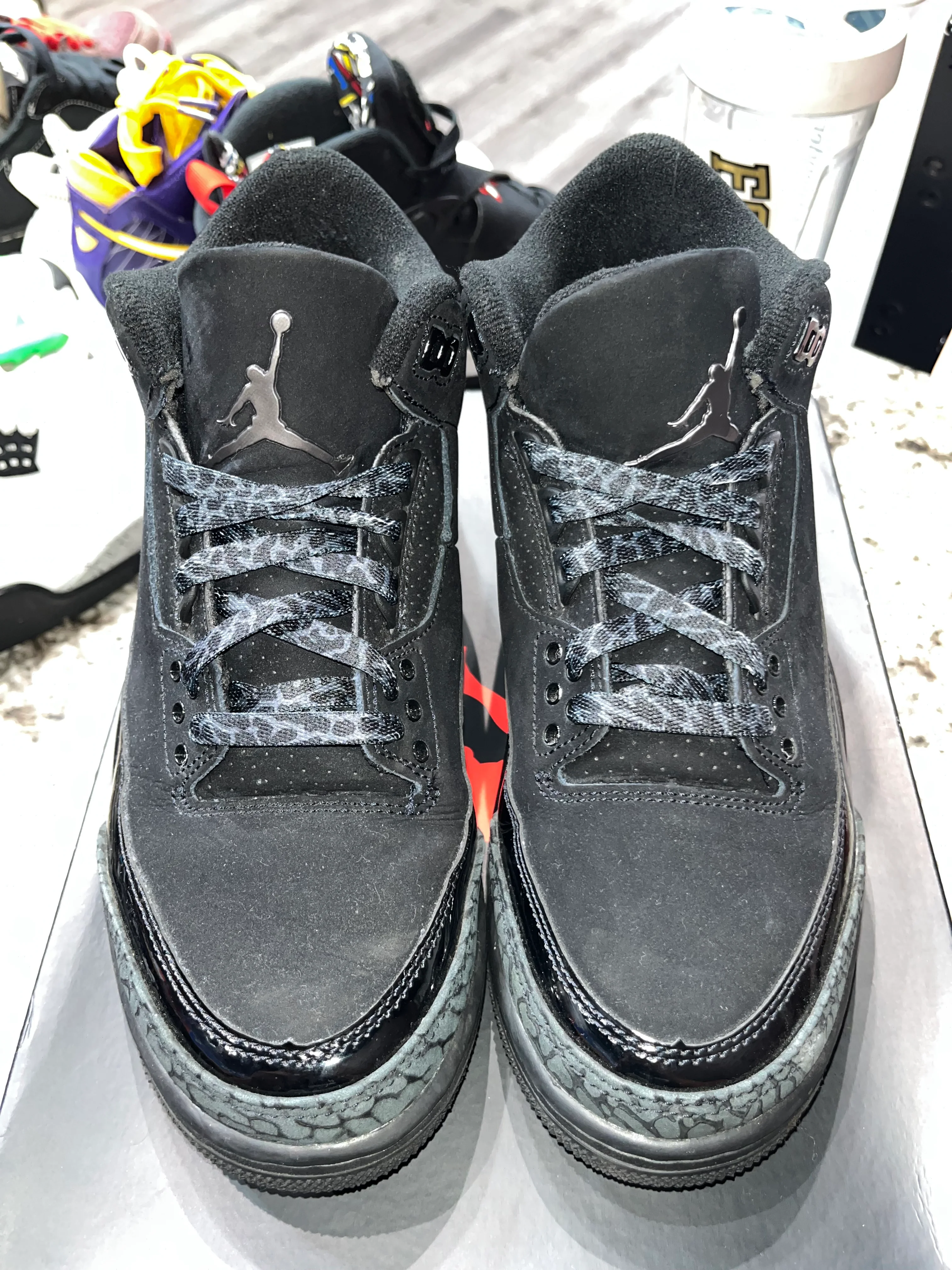 Jordan 3 Retro Black Cat (2025) - Image 2