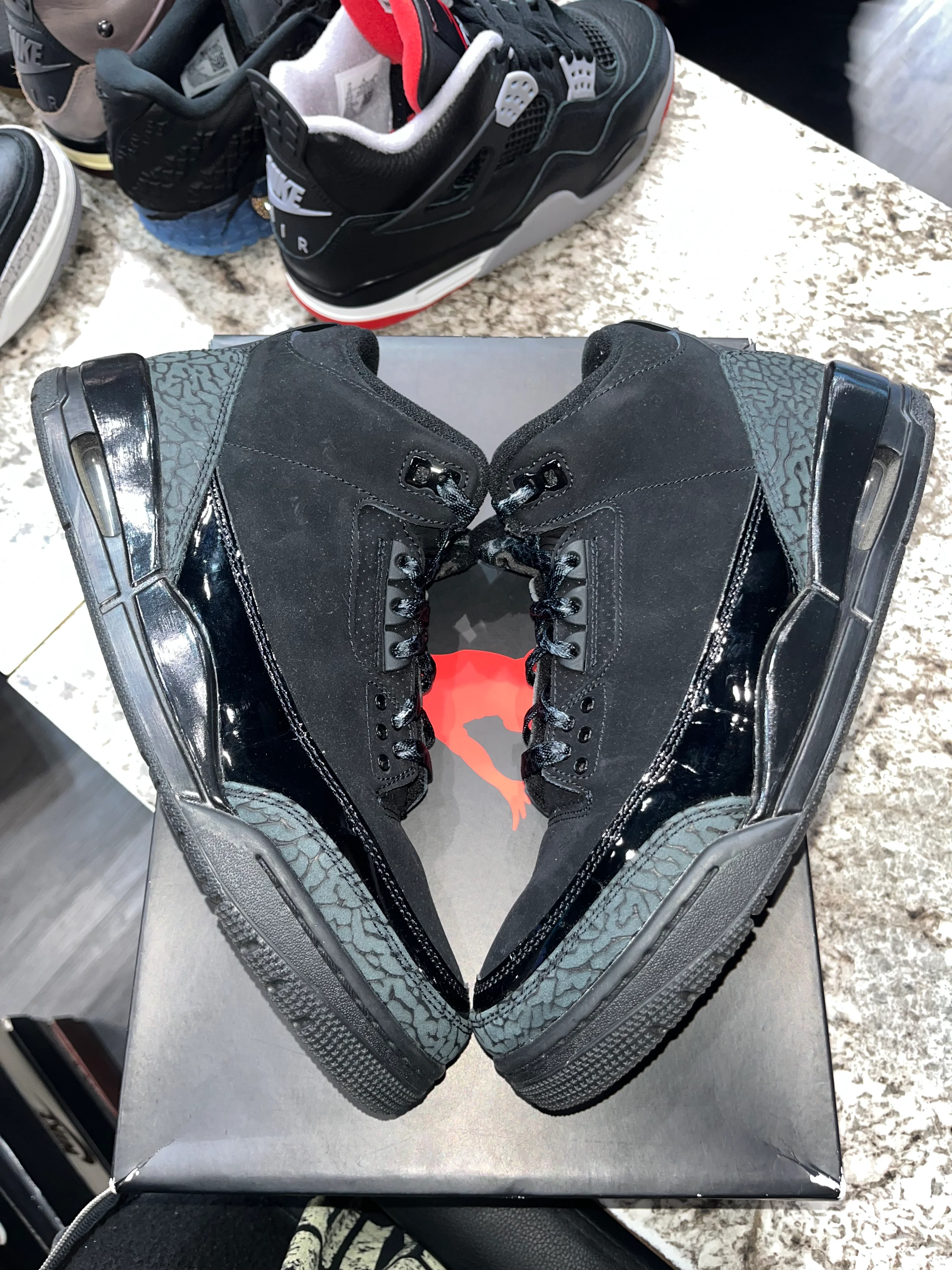 Jordan 3 Retro Black Cat (2025) - Image 2
