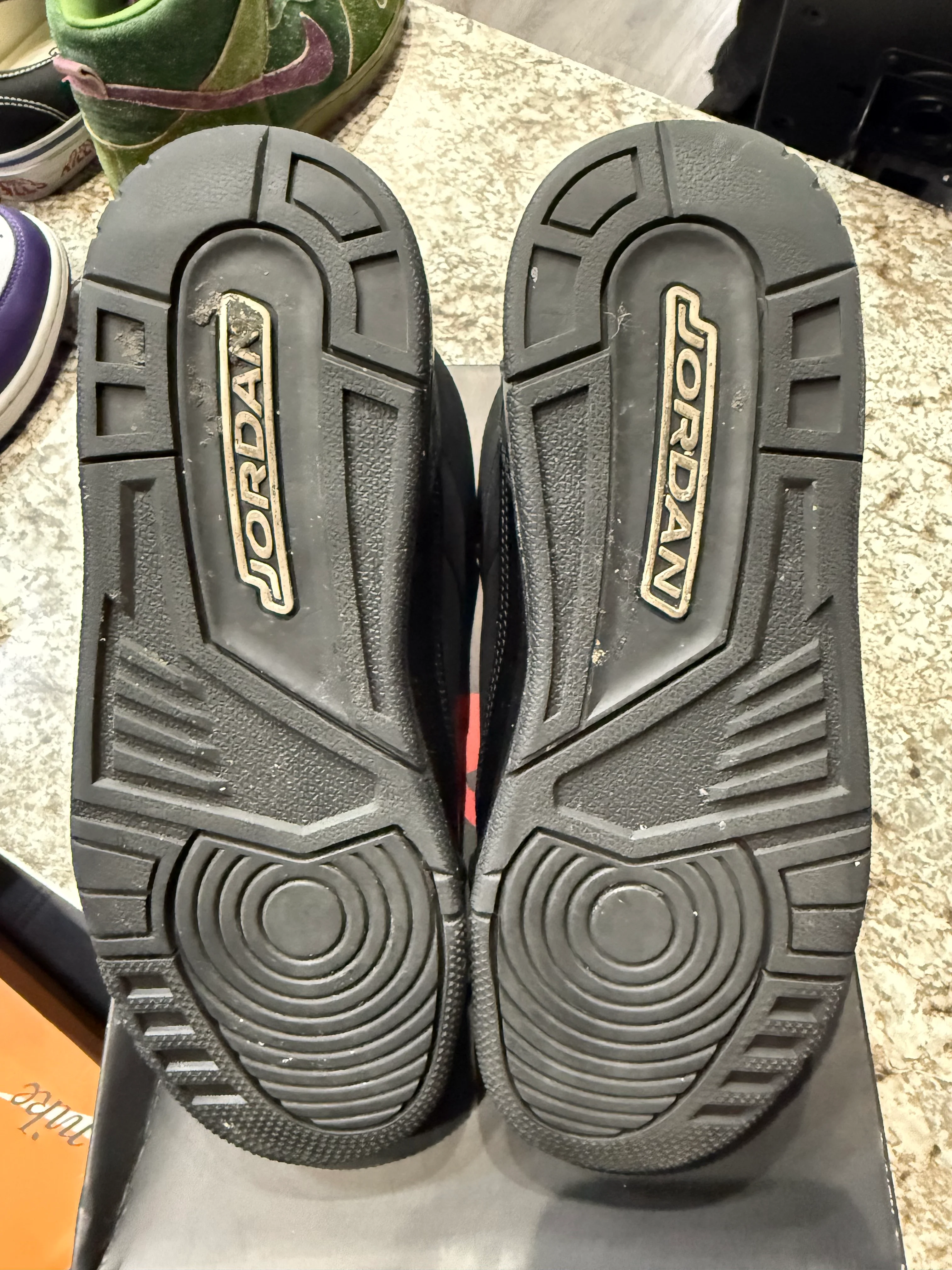 Jordan 3 Retro Black Cat (2025) (GS) - Image 5