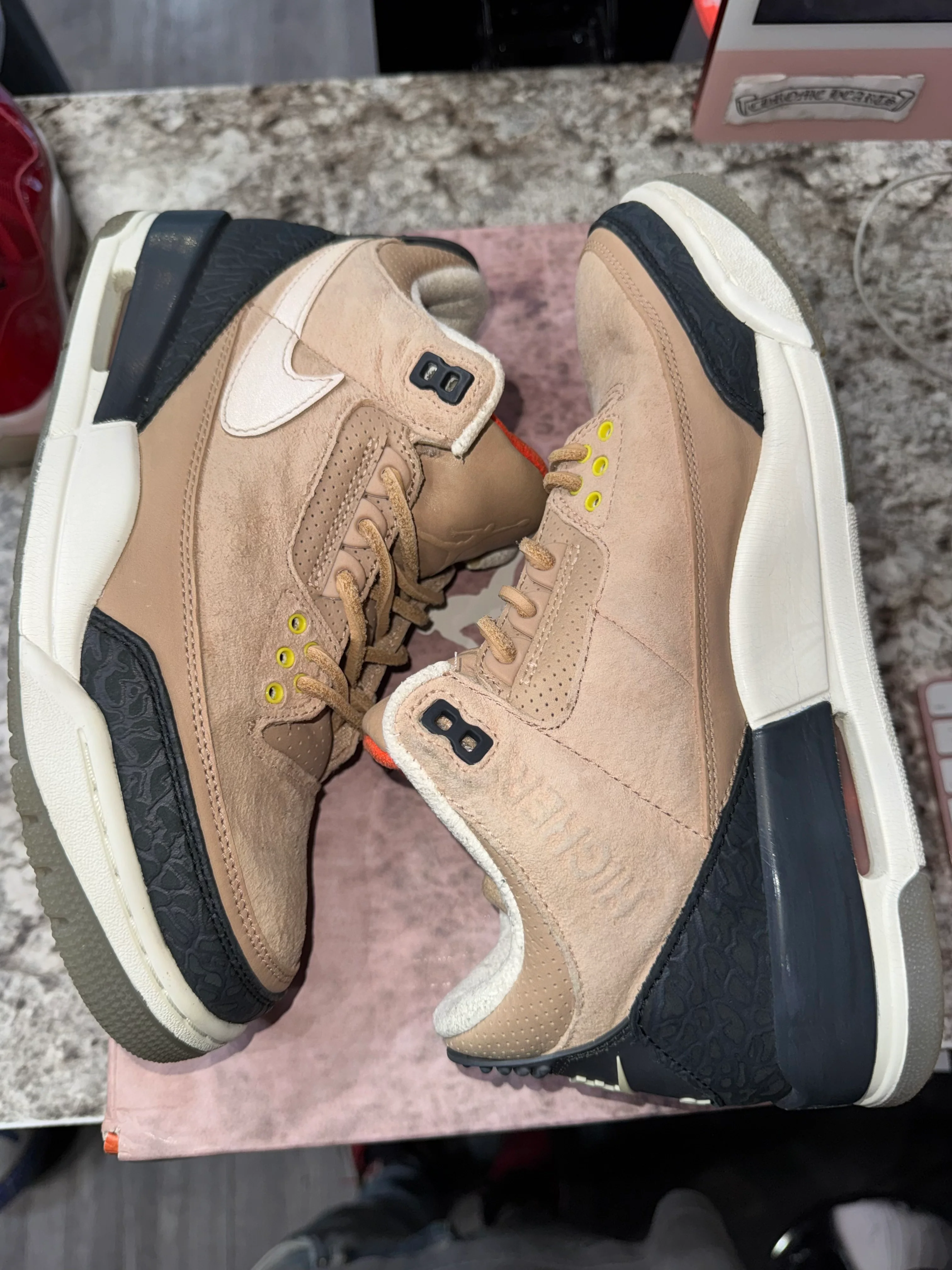Jordan 3 Retro JTH Bio Beige (DAMAGED BOX) - Image 3
