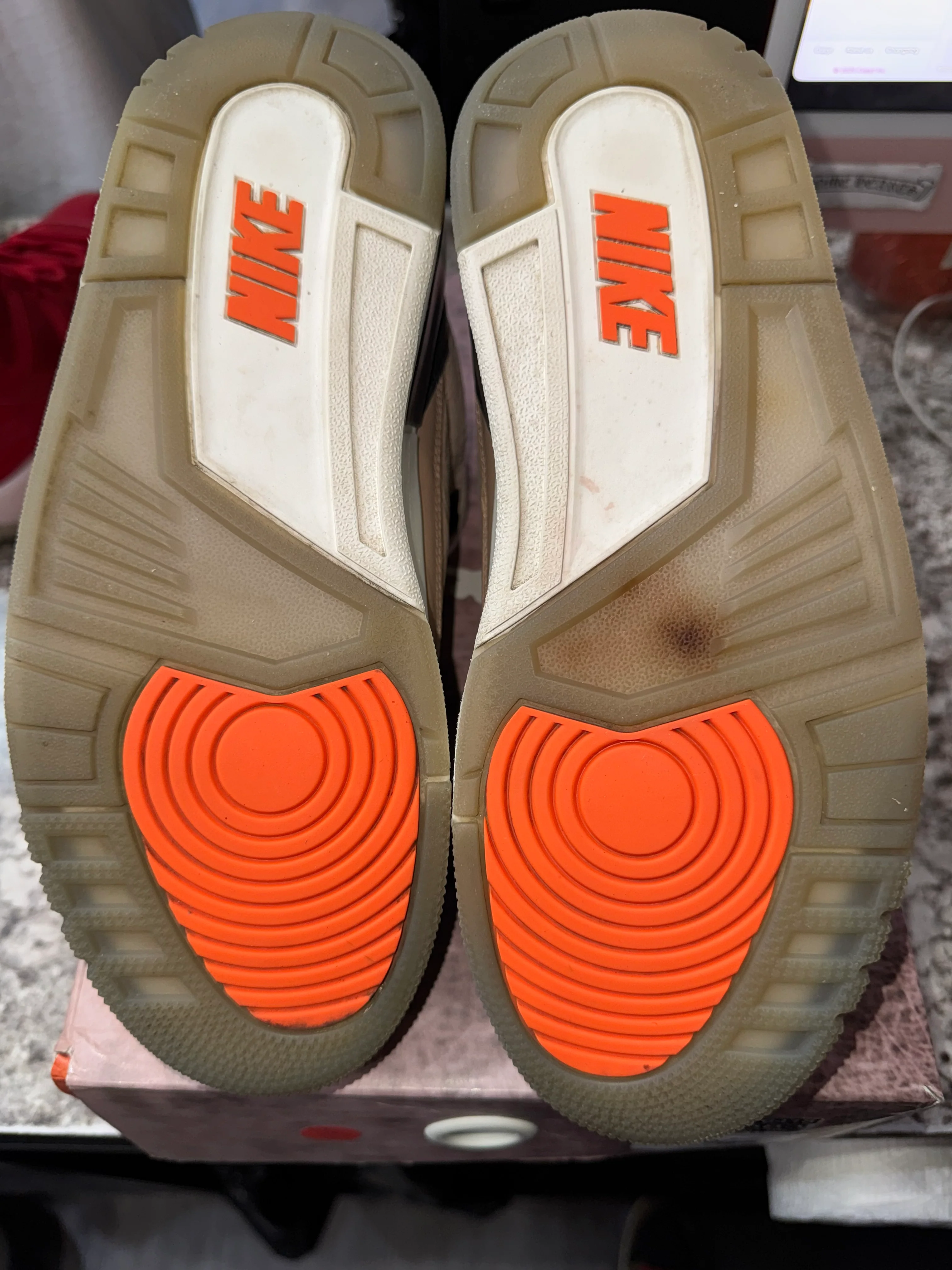 Jordan 3 Retro JTH Bio Beige (DAMAGED BOX) - Image 5