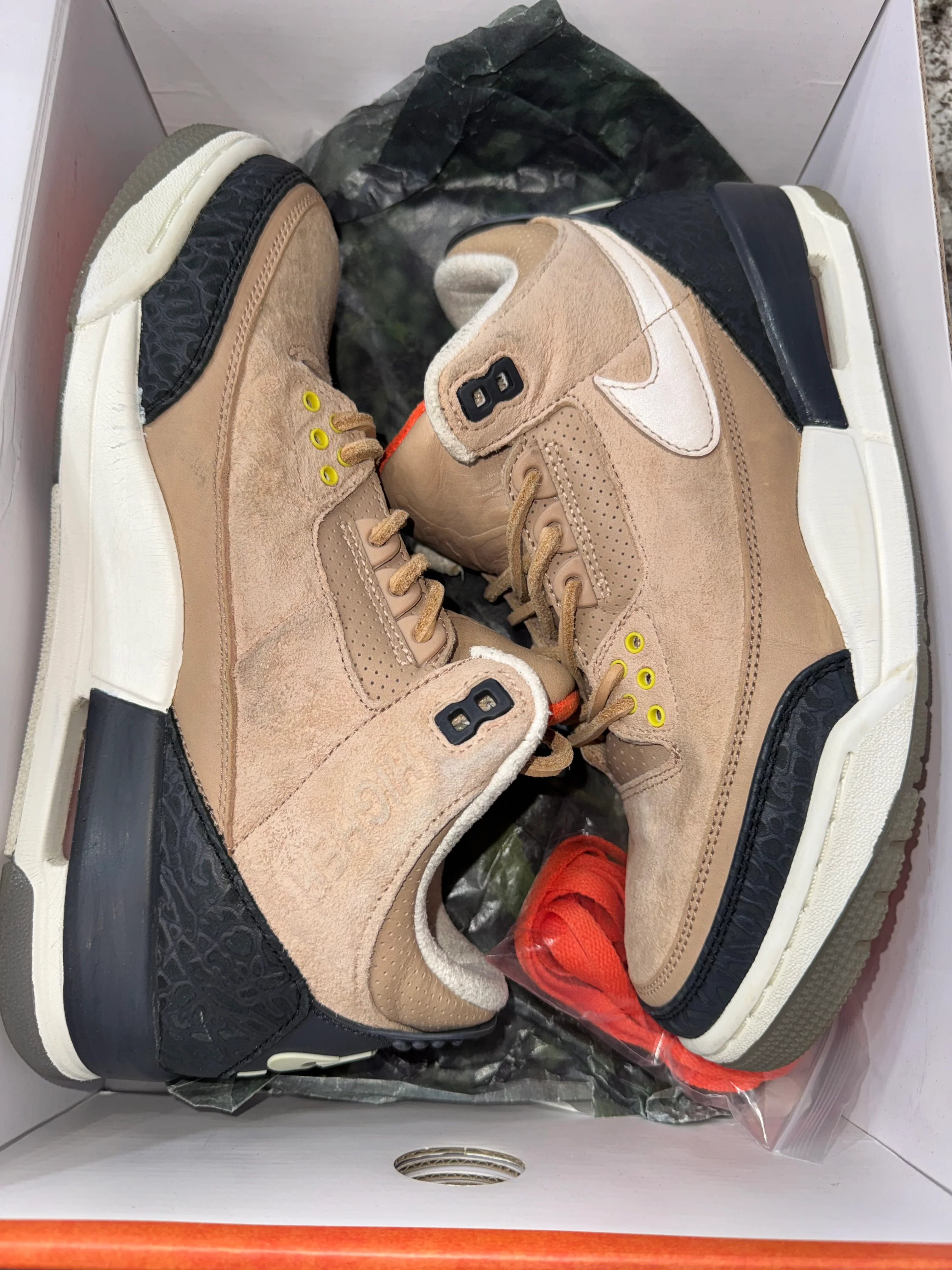 Jordan 3 Retro JTH Bio Beige (DAMAGED BOX) - Image 6