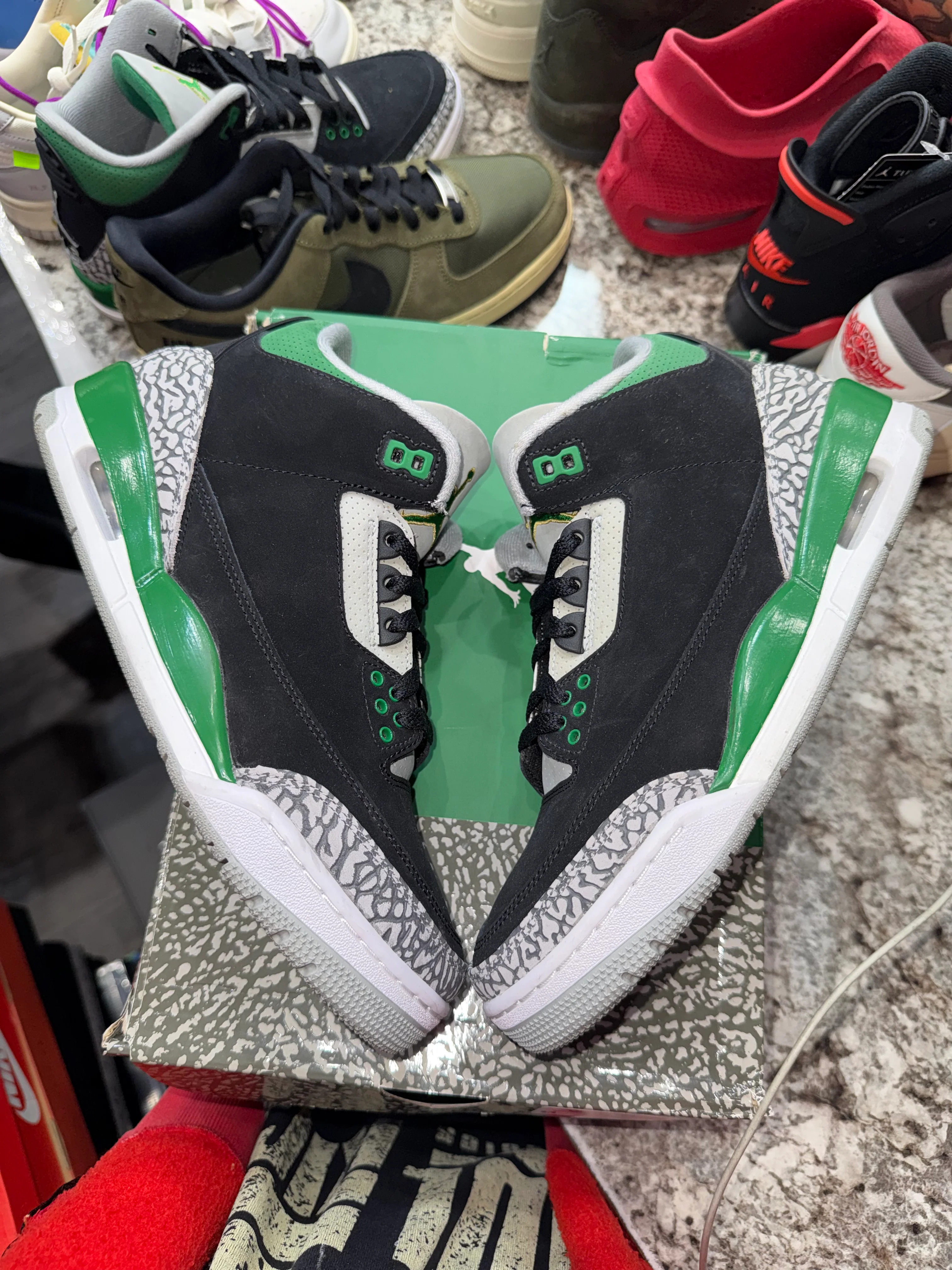 Jordan 3 Retro Pine Green - Image 2